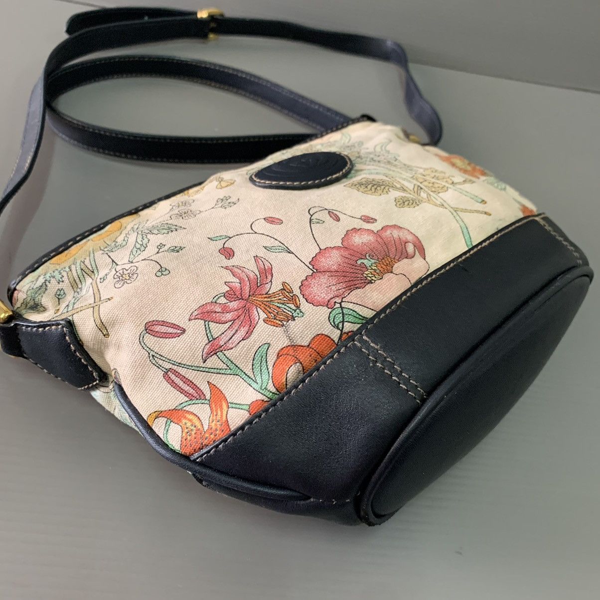 Gucci Gucci Flora Limited Edition Vintage Slingbag Size ONE SIZE - 4 Thumbnail
