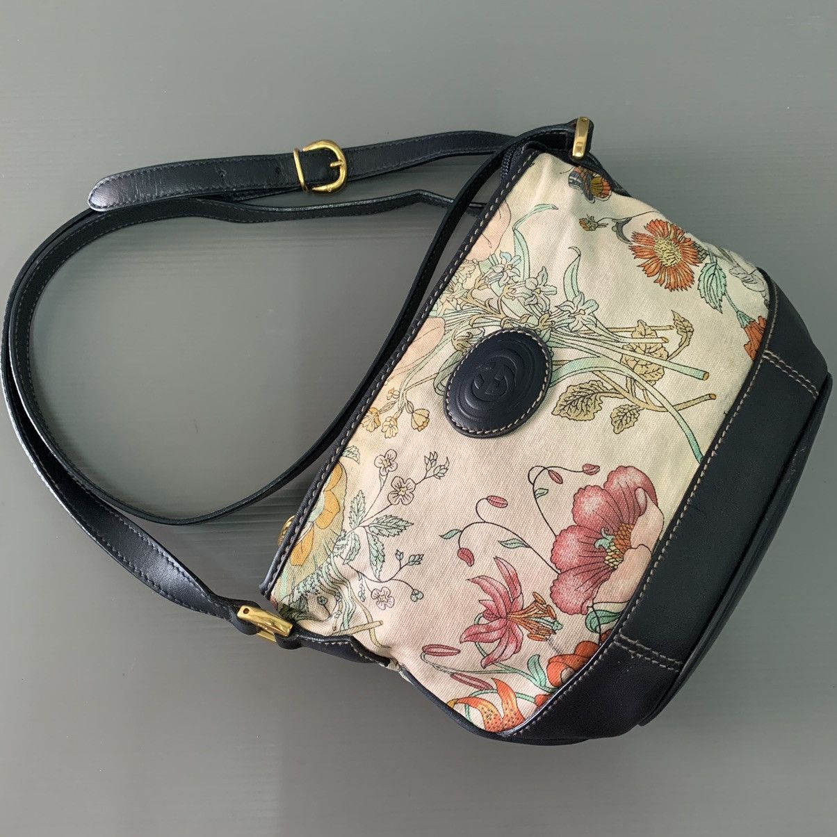 Gucci Gucci Flora Limited Edition Vintage Slingbag Size ONE SIZE - 10 Thumbnail