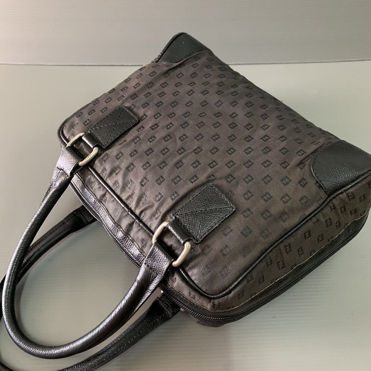 Fendi Fendi Vintage Handbag Size ONE SIZE - 9 Thumbnail