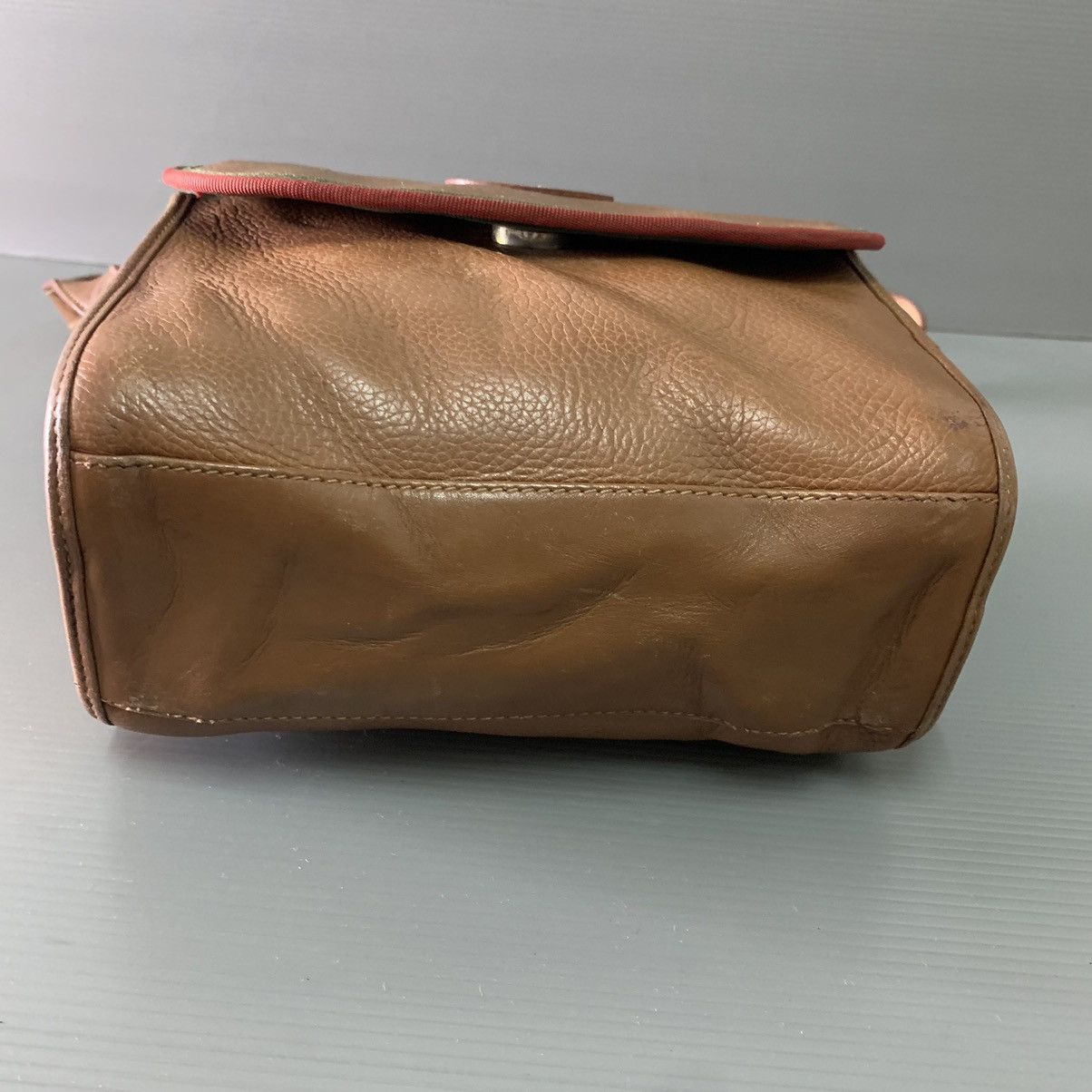 Gucci Gucci Vintage Leather Rare Slingbag Size ONE SIZE - 3 Thumbnail
