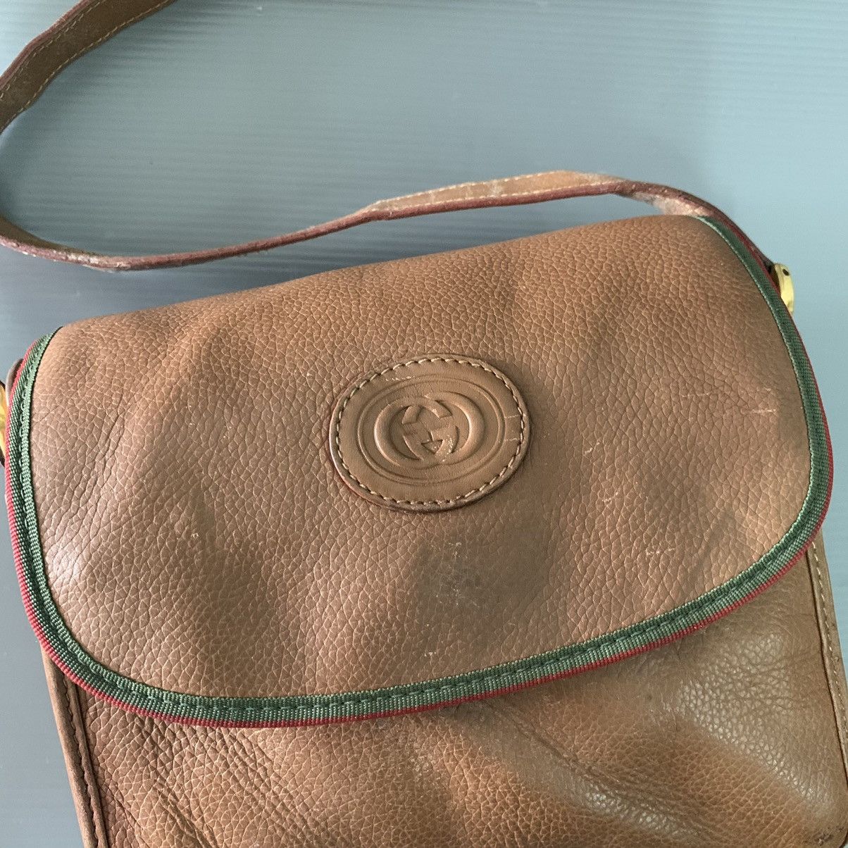 Gucci Gucci Vintage Leather Rare Slingbag Size ONE SIZE - 5 Thumbnail