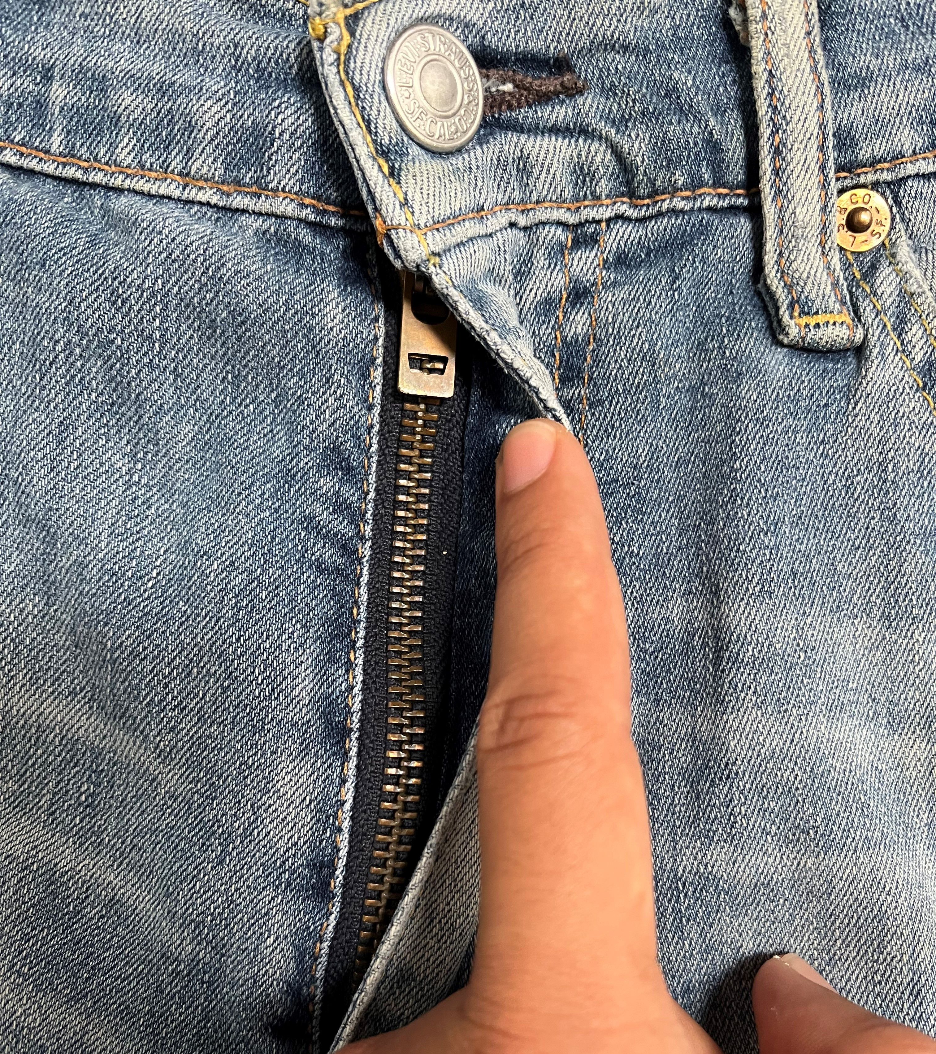 Levi's × Vintage Vintage Levis 541 Denim Jeans L85 Size US 33 - 4 Thumbnail