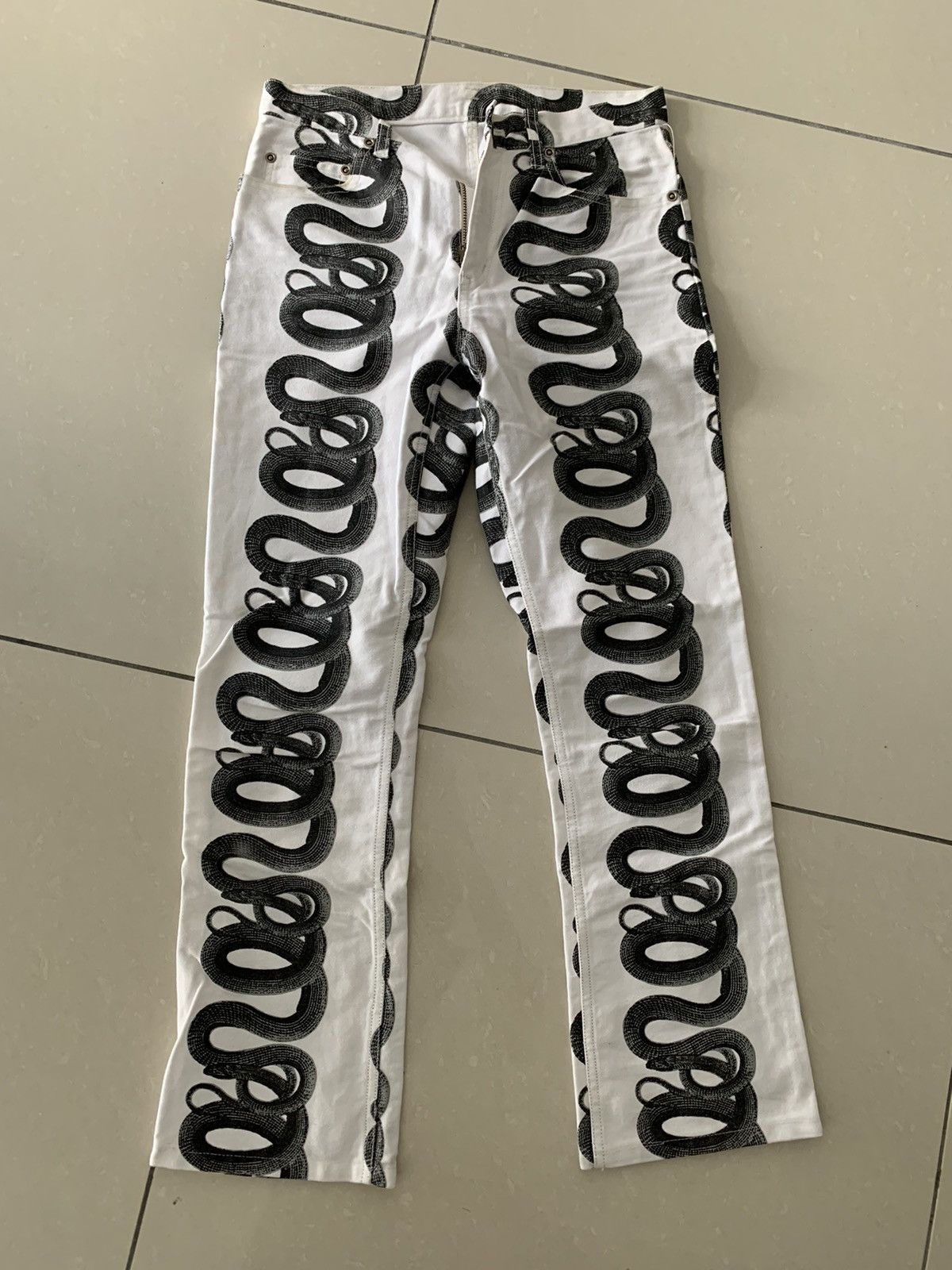 Hysteric Glamour white snake jeans