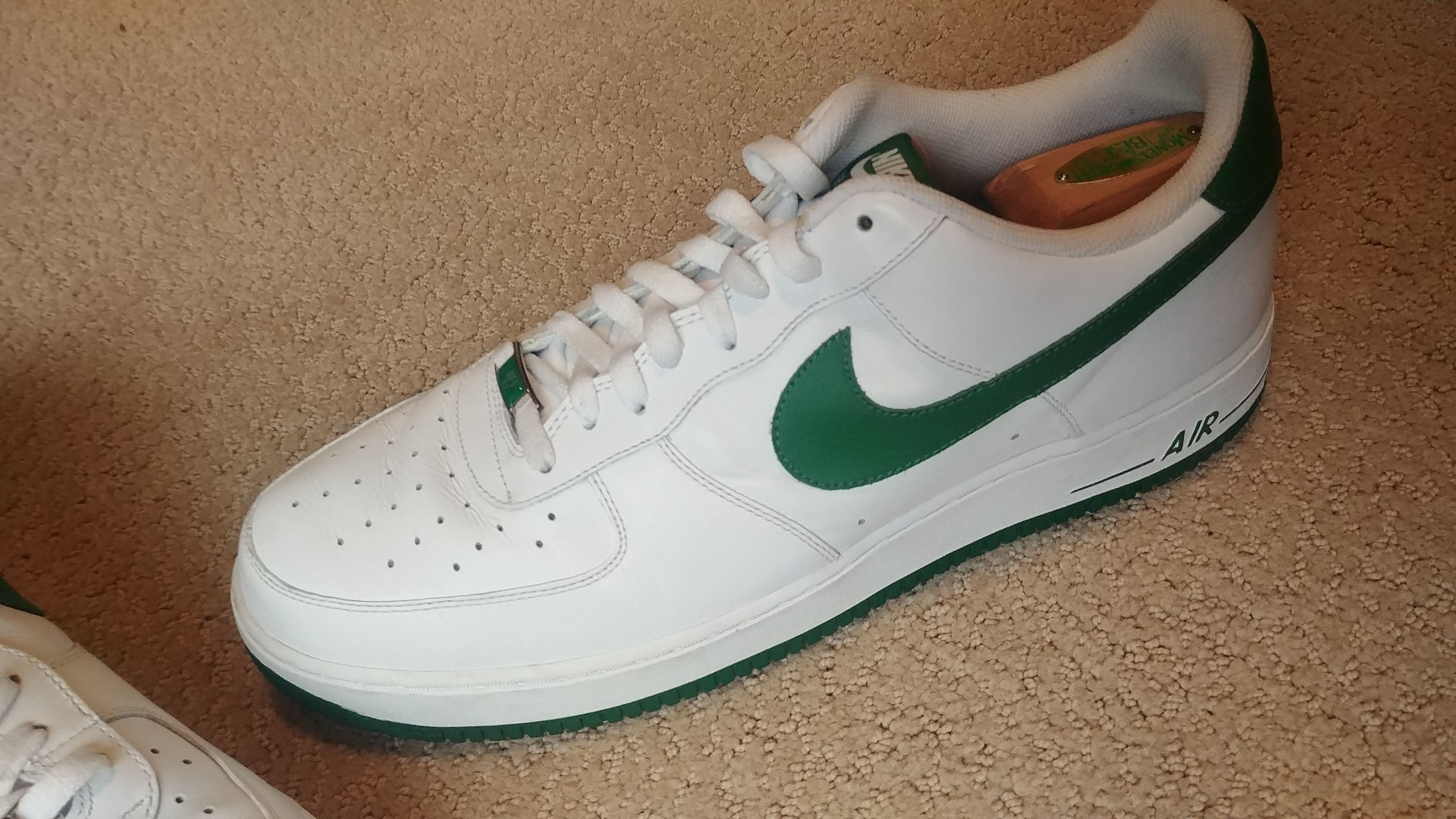 NWT Nike Air Force 1 LV8 Vintage 82 White Gorge Green Men 10.5 Women 9  AUTHENTIC