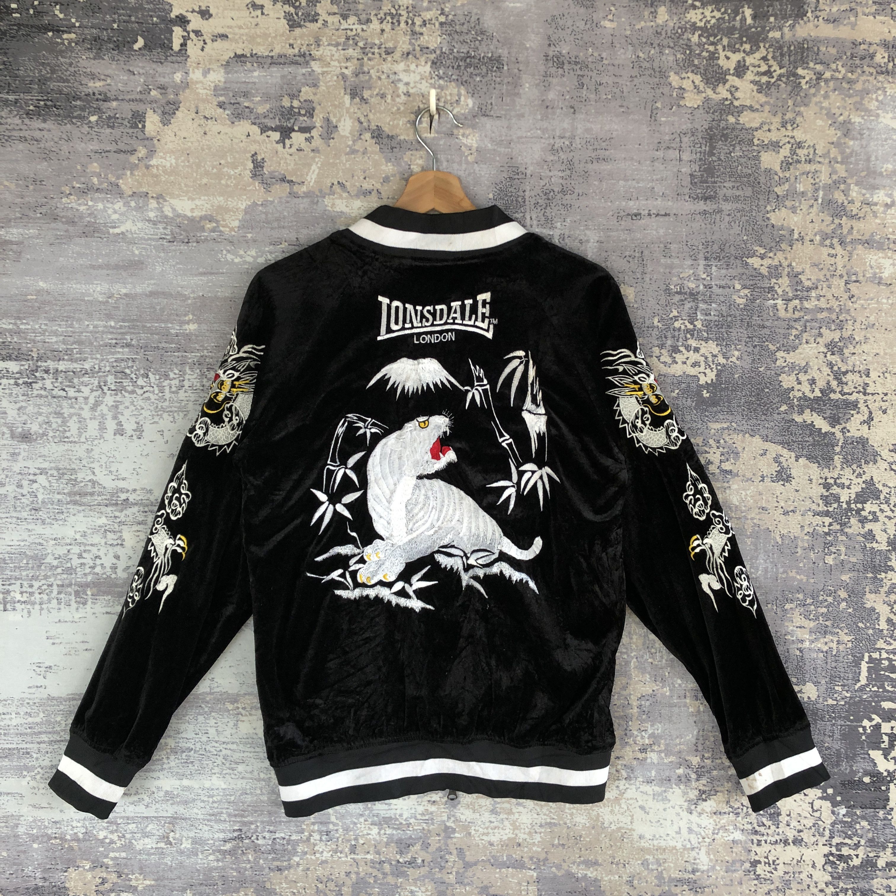 Japanese Brand × Vintage Lonsdale Sukajan Jacket Lonsdale Souvenir Velvet Jacket Size US S / EU 44-46 / 1 - 1 Thumbnail