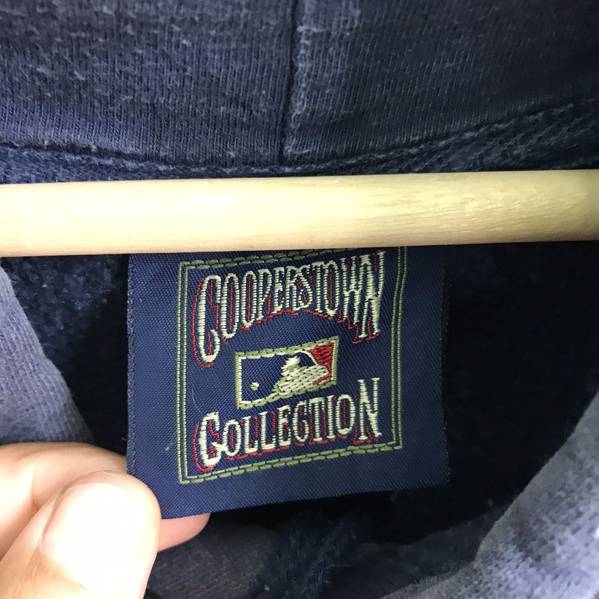 MLB × Vintage Vintage!! Indians Hoodie Embroidered Spellout Size XL Size US XL / EU 56 / 4 - 8 Thumbnail