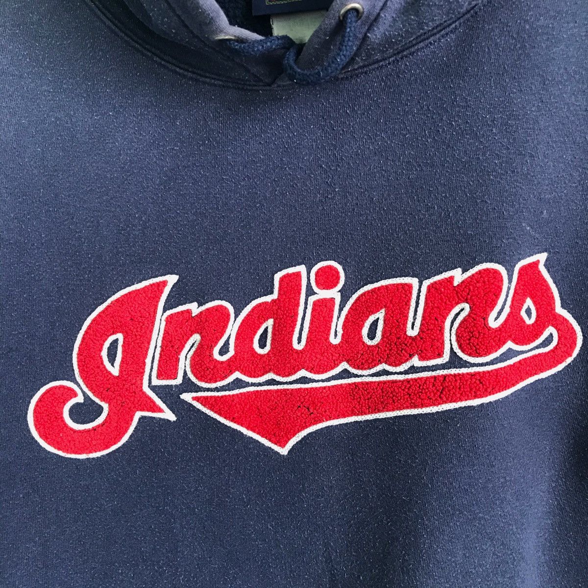 MLB × Vintage Vintage!! Indians Hoodie Embroidered Spellout Size XL Size US XL / EU 56 / 4 - 5 Thumbnail