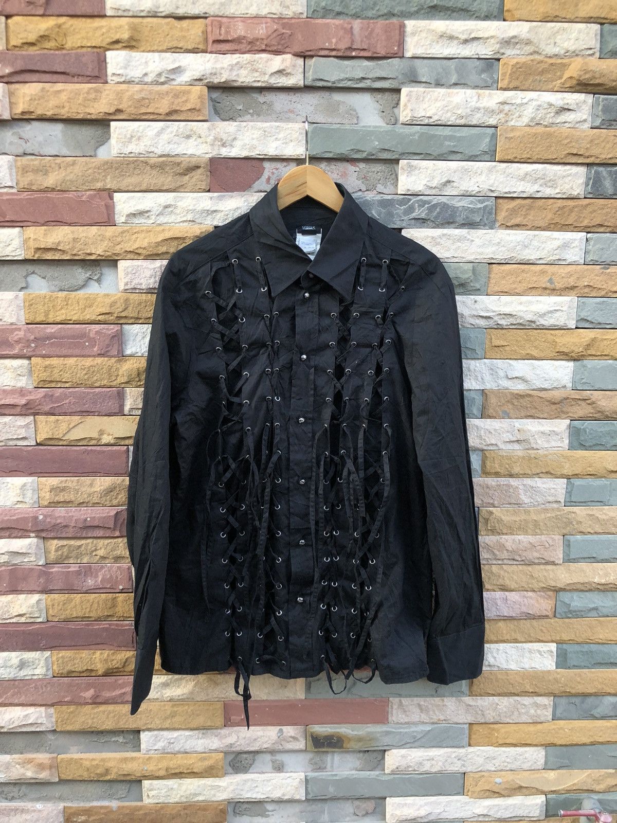 Very Rare! Versace Rare Detail Shirt 🔥