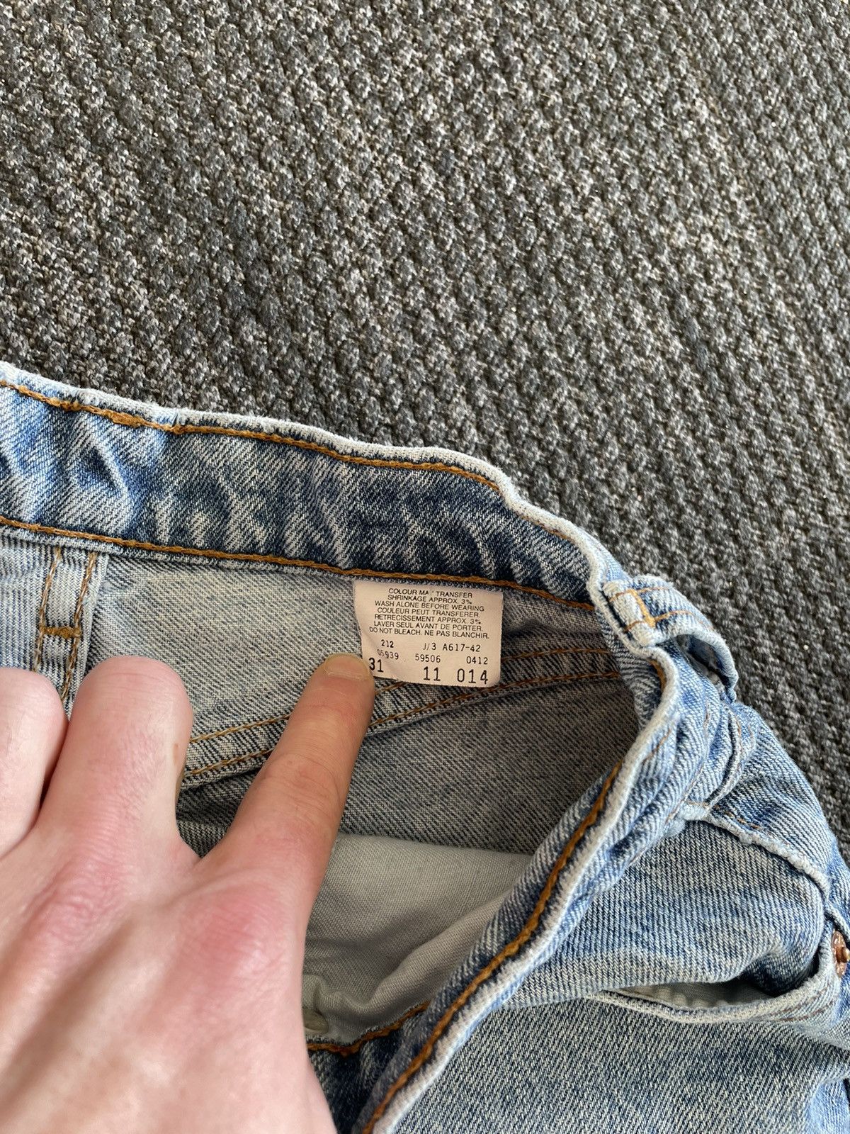 Levi's × Levi's Vintage Clothing × Vintage Vintage 80’s Medium Wash Levi’s 506 Distressed Denim Jeans Size US 31 - 13 Thumbnail