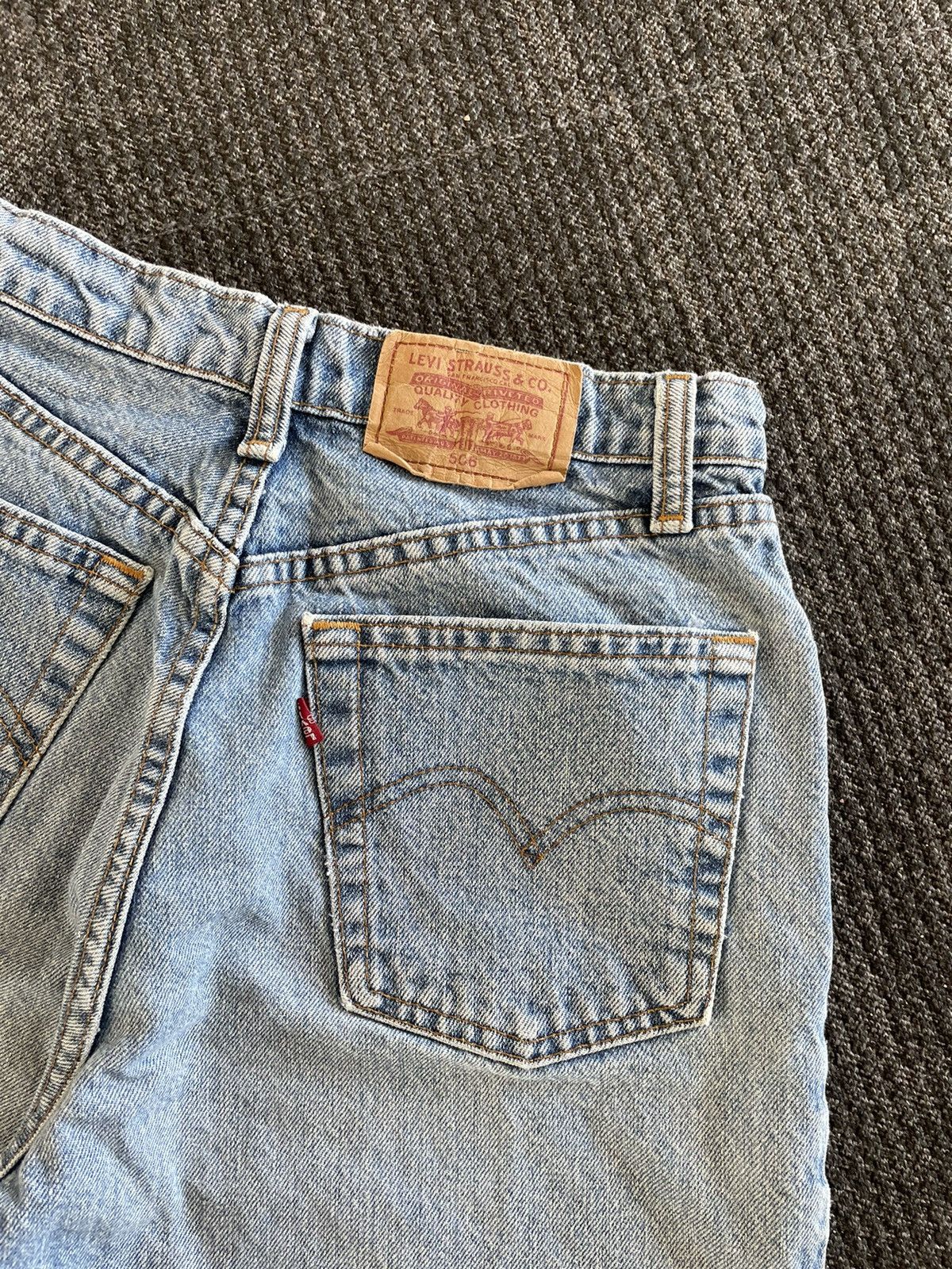 Levi's × Levi's Vintage Clothing × Vintage Vintage 80’s Medium Wash Levi’s 506 Distressed Denim Jeans Size US 31 - 10 Thumbnail