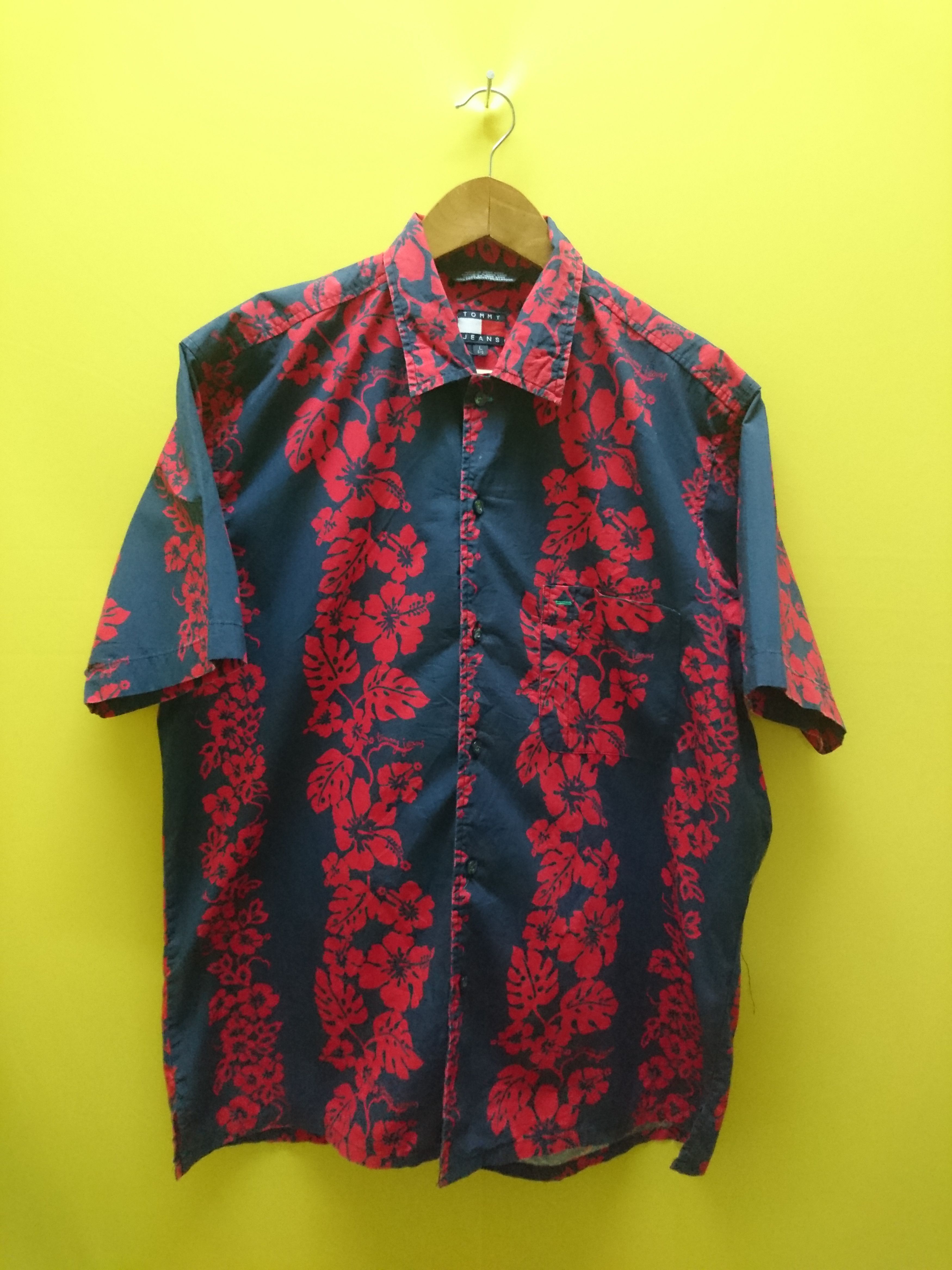 Tommy Hilfiger Tomny jeans floral Hawaii Shirt Size US M / EU 48-50 / 2 - 1 Thumbnail