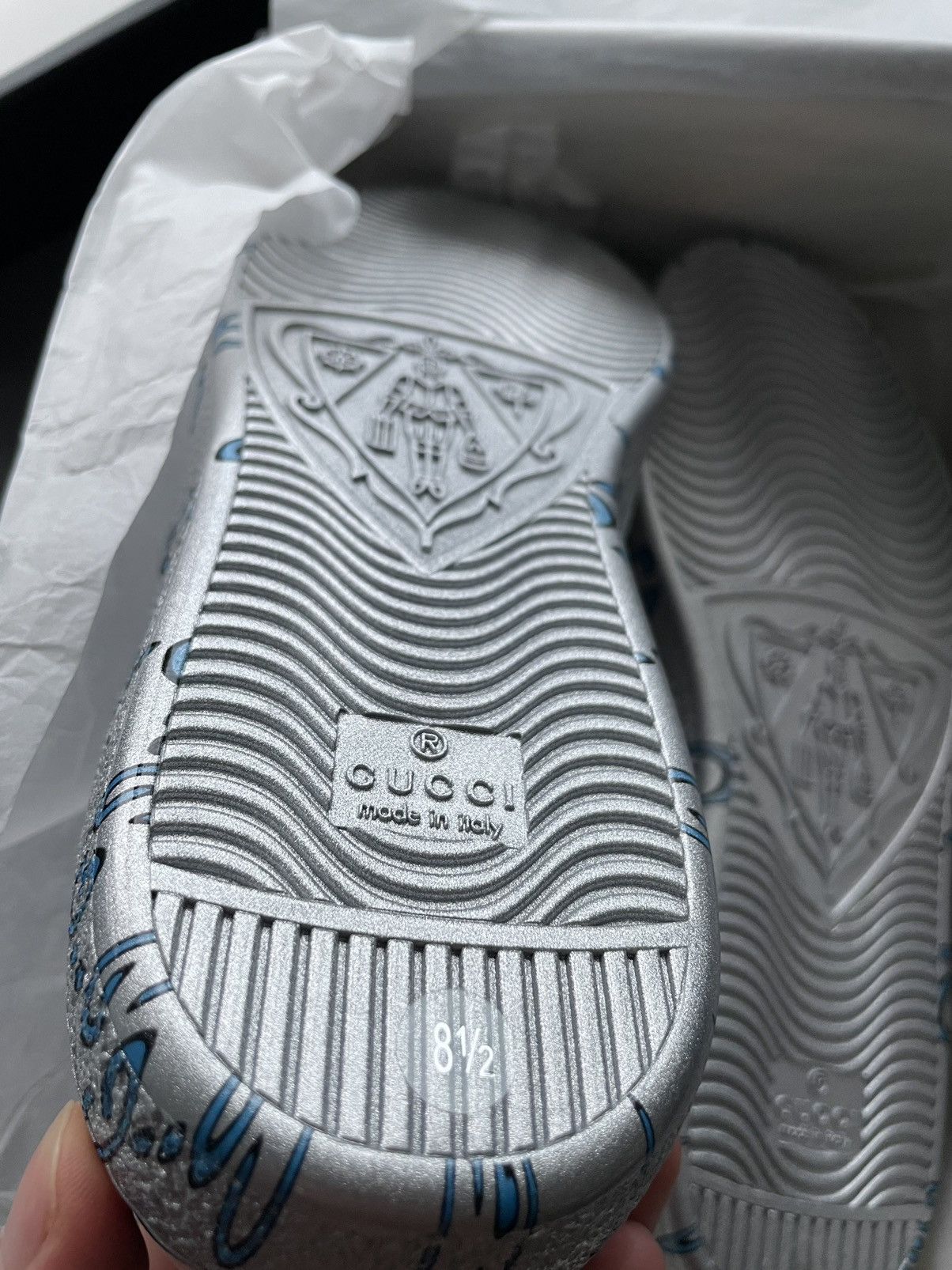 Gucci Limited Edition Brand New Runway ACE GG Logo Leather Sneaker Size US 8 / EU 41 - 20 Thumbnail