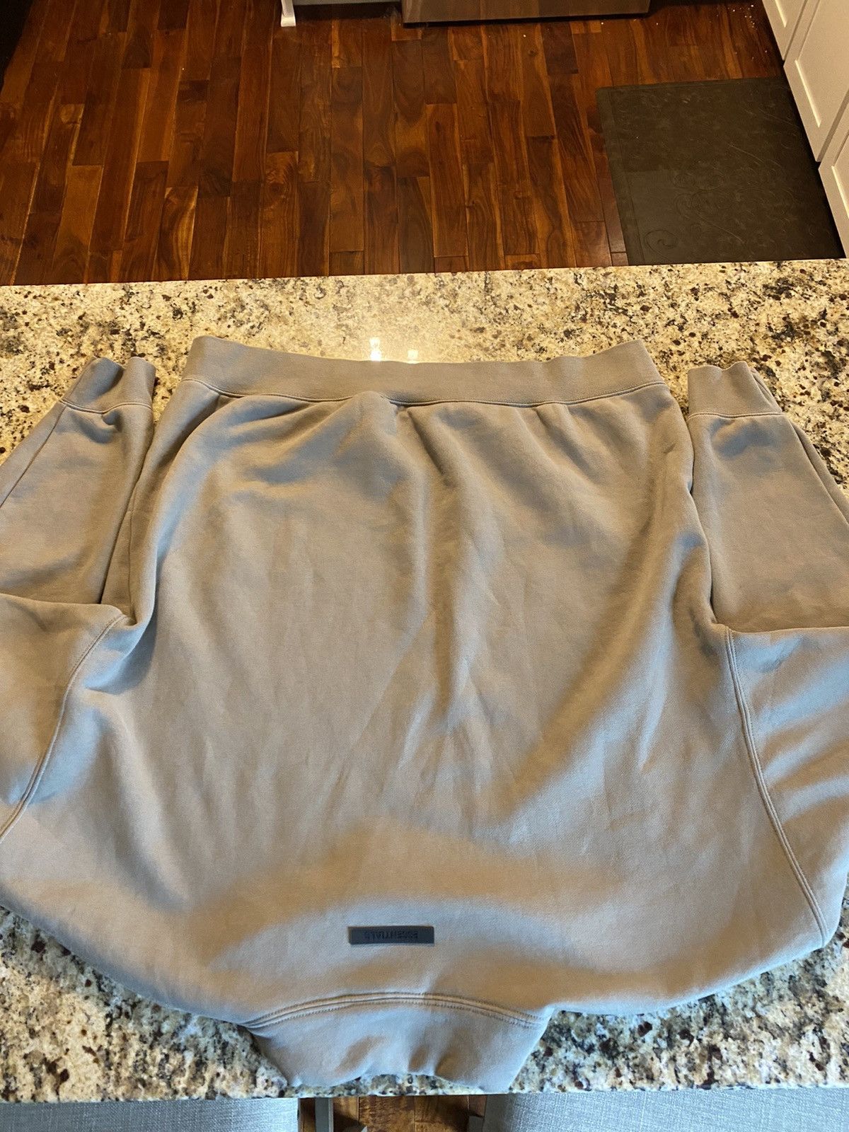 Fear of God Fear Of God Essentials Mock Neck Size US L / EU 52-54 / 3 - 4 Thumbnail