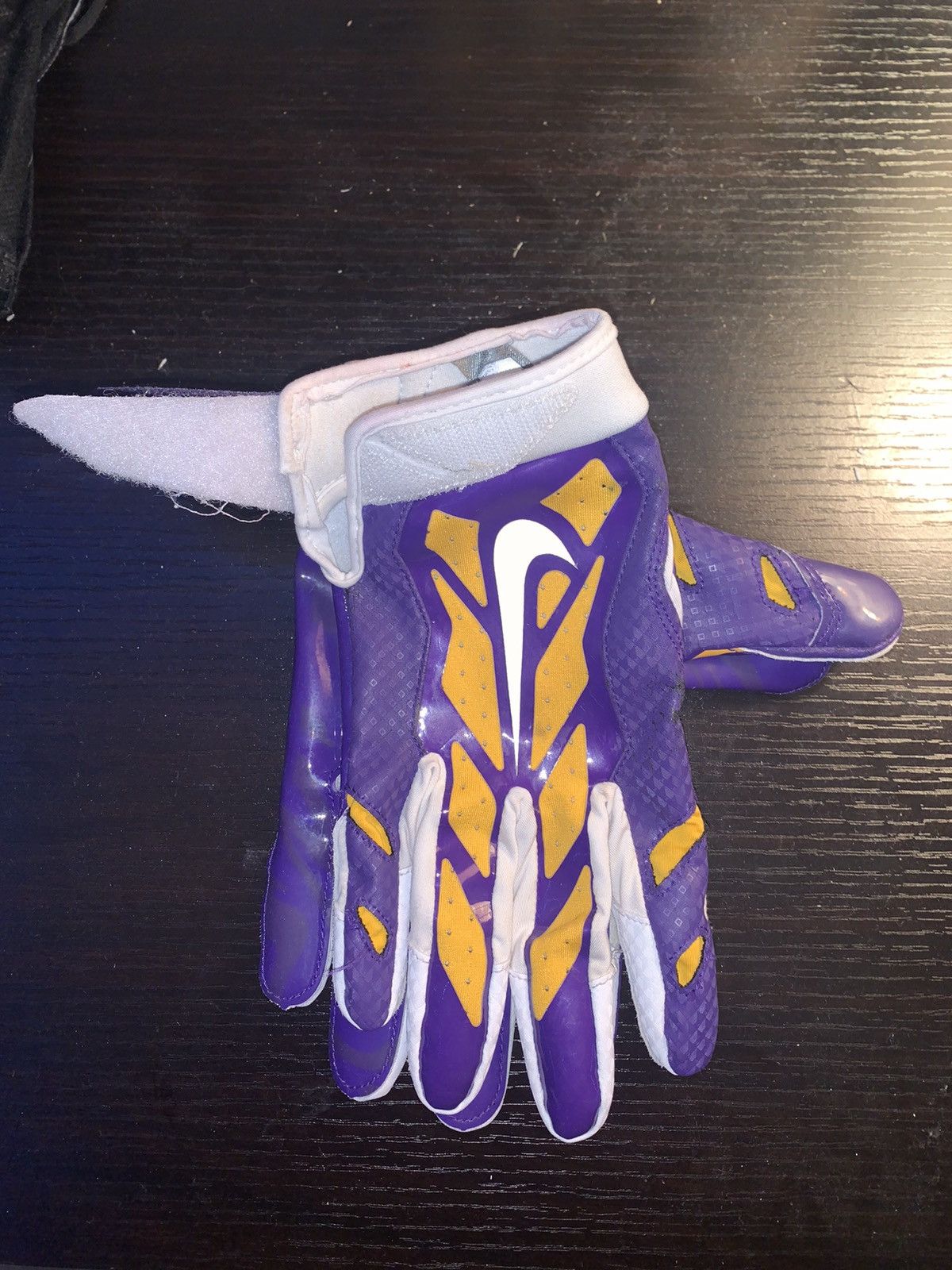 Lsu football gloves nike best sale