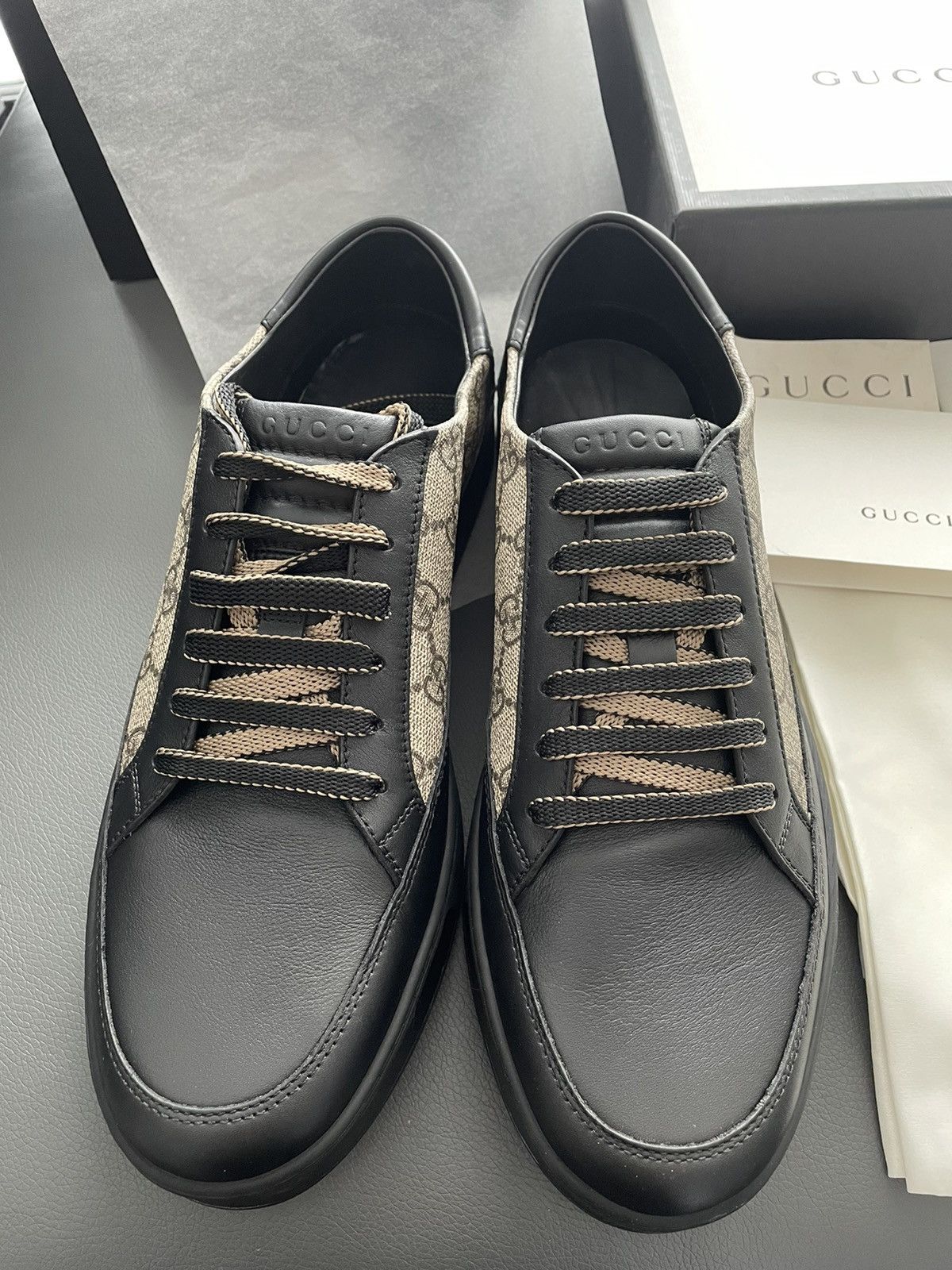 Gucci Limited Edition Supreme Gucci Logo Leather Sneaker Size US 9.5 / EU 42-43 - 13 Thumbnail