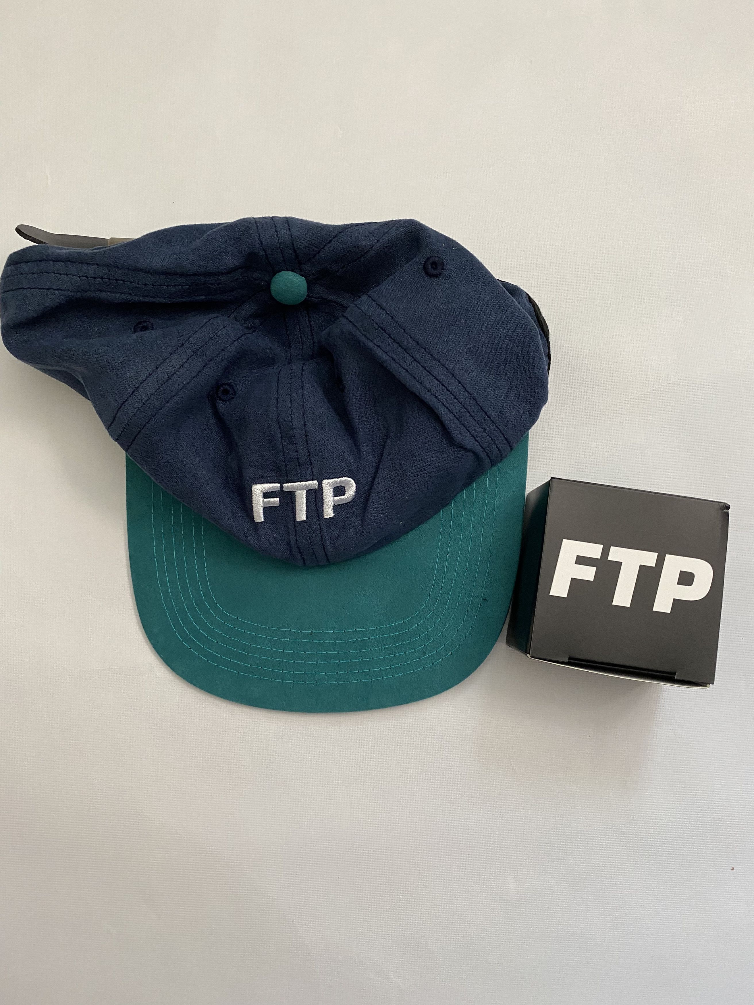 FTP Bundle: Suede Hat Green Blue + yo yo Miscellaneous | biryanimaster.pk