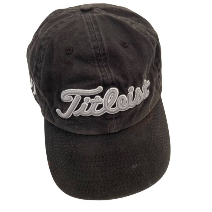 Titleist top yankees hat