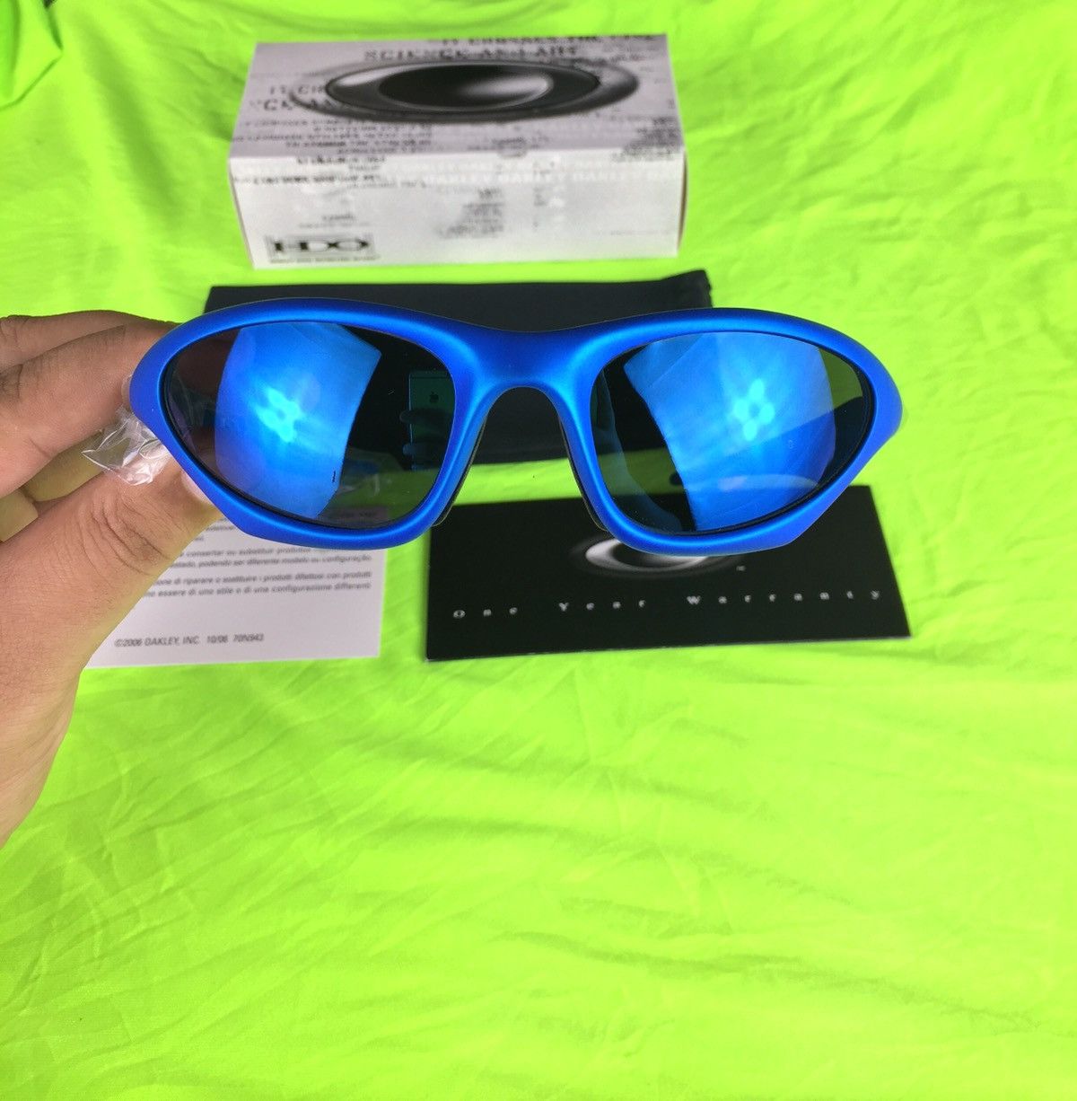 Authentic Oakley Scar Electric Blue Glasses