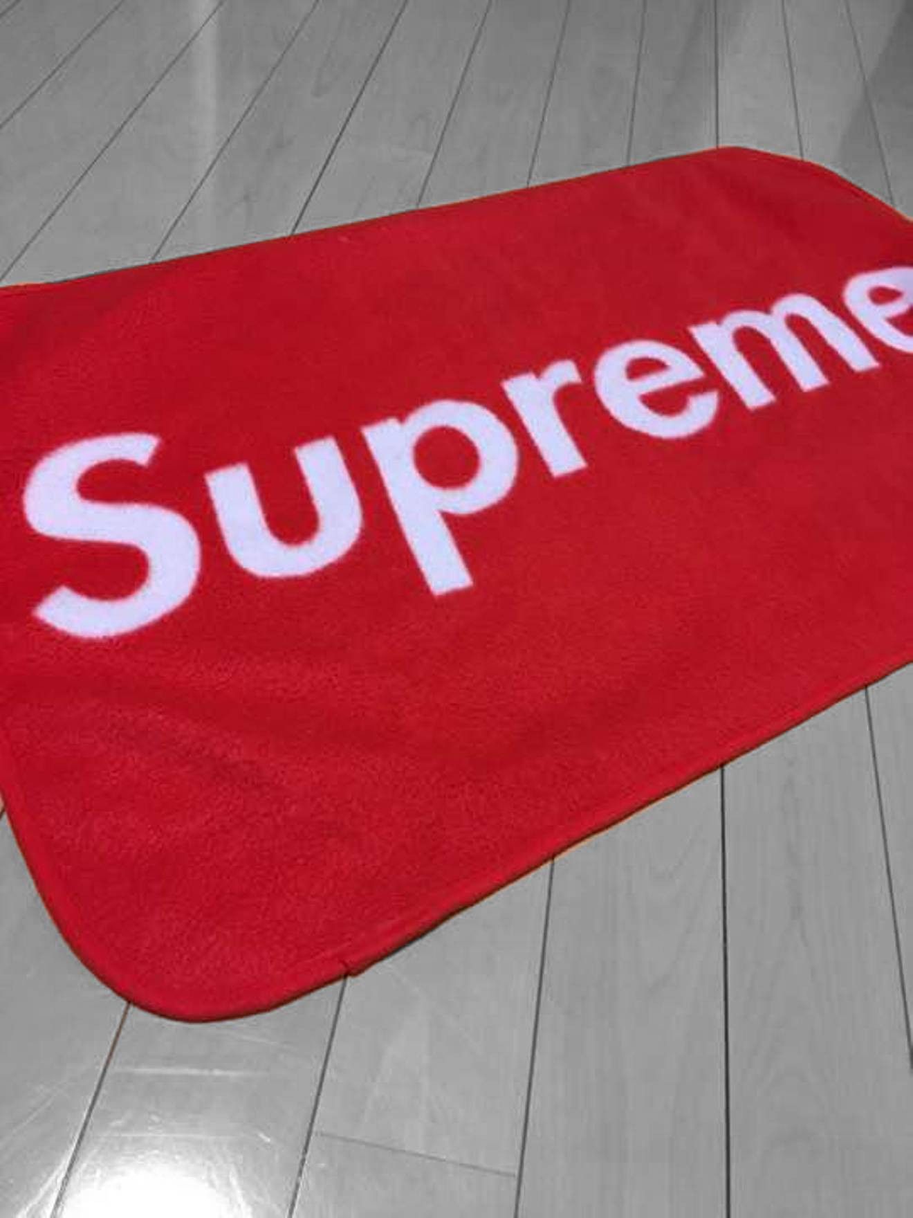 Pre-owned Supreme Fleece Blanket Rug Red Box Logo Fuck Em