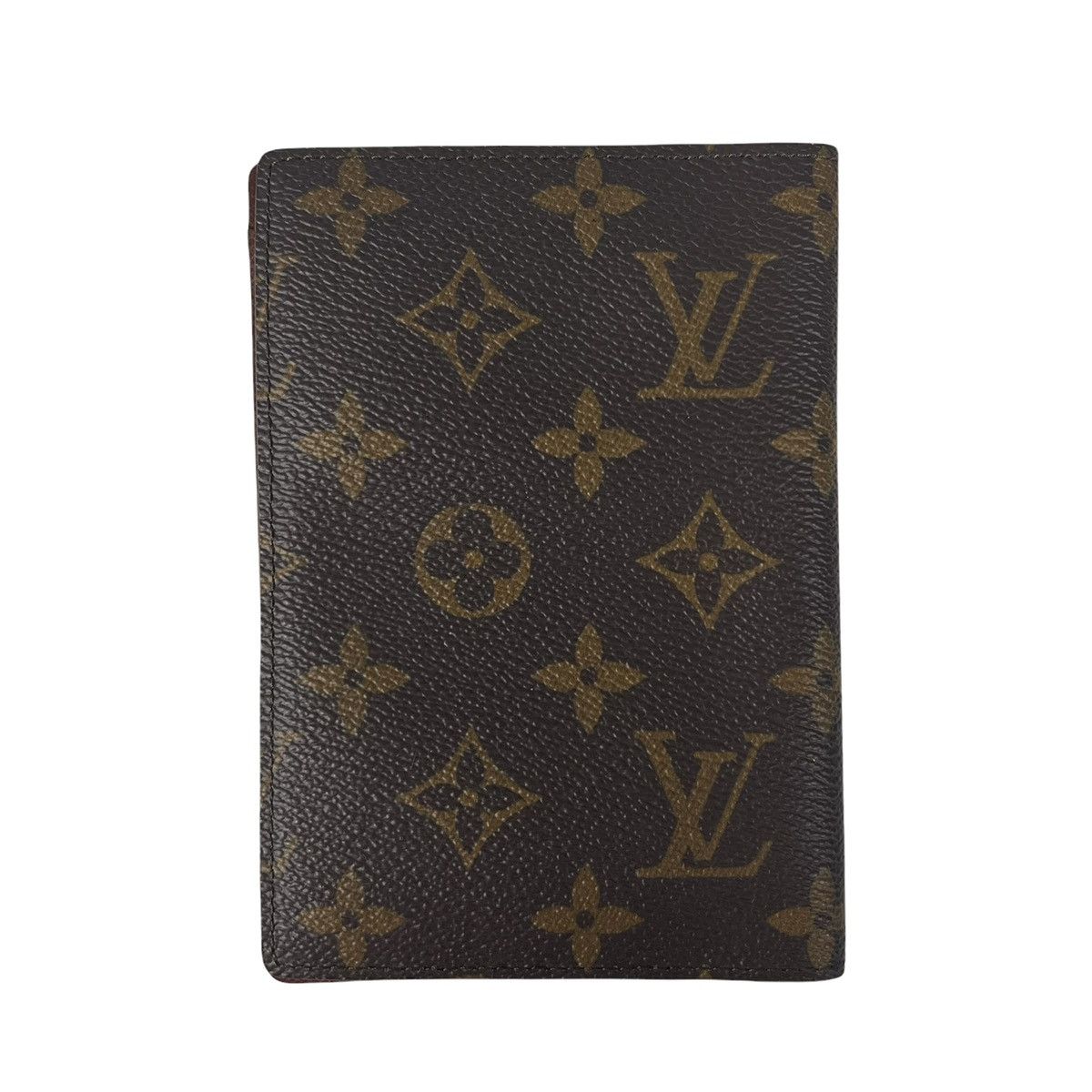 Louis Vuitton Louis Vuitton Monogram Passport Holder Wallet Size ONE SIZE - 2 Thumbnail