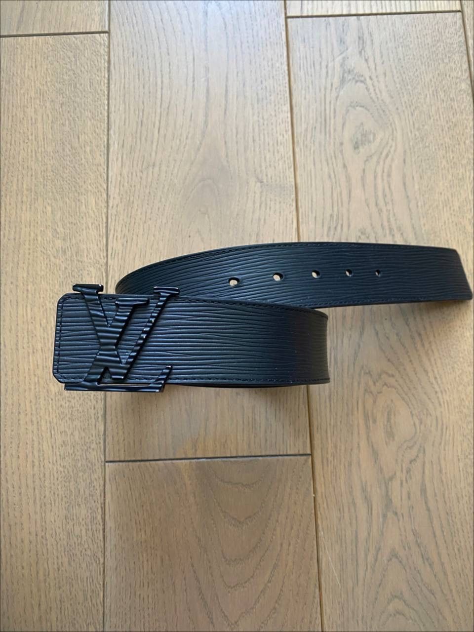 Louis Vuitton Louis Vuitton Epi Leather Belt M9229 Size ONE SIZE - 1 Thumbnail