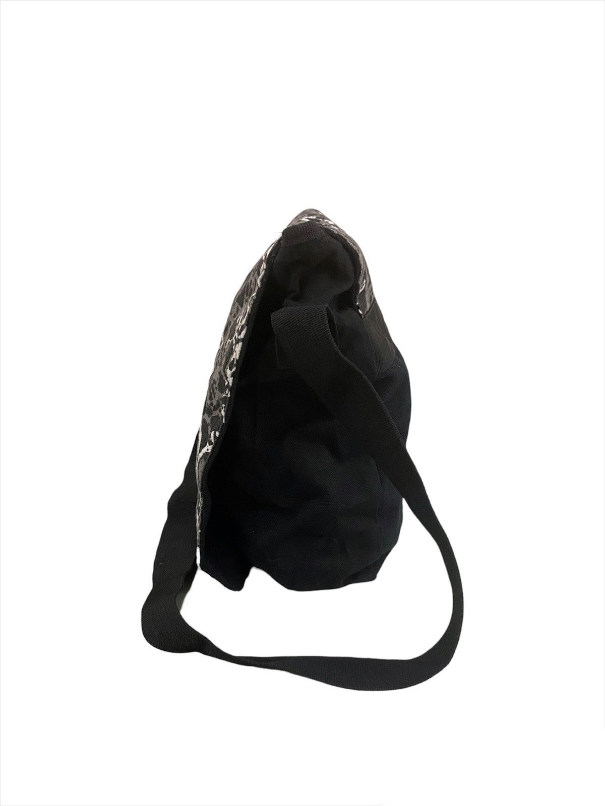 Japanese Brand Japanese Brands Skulls Sling bag / Cross body Size ONE SIZE - 4 Thumbnail