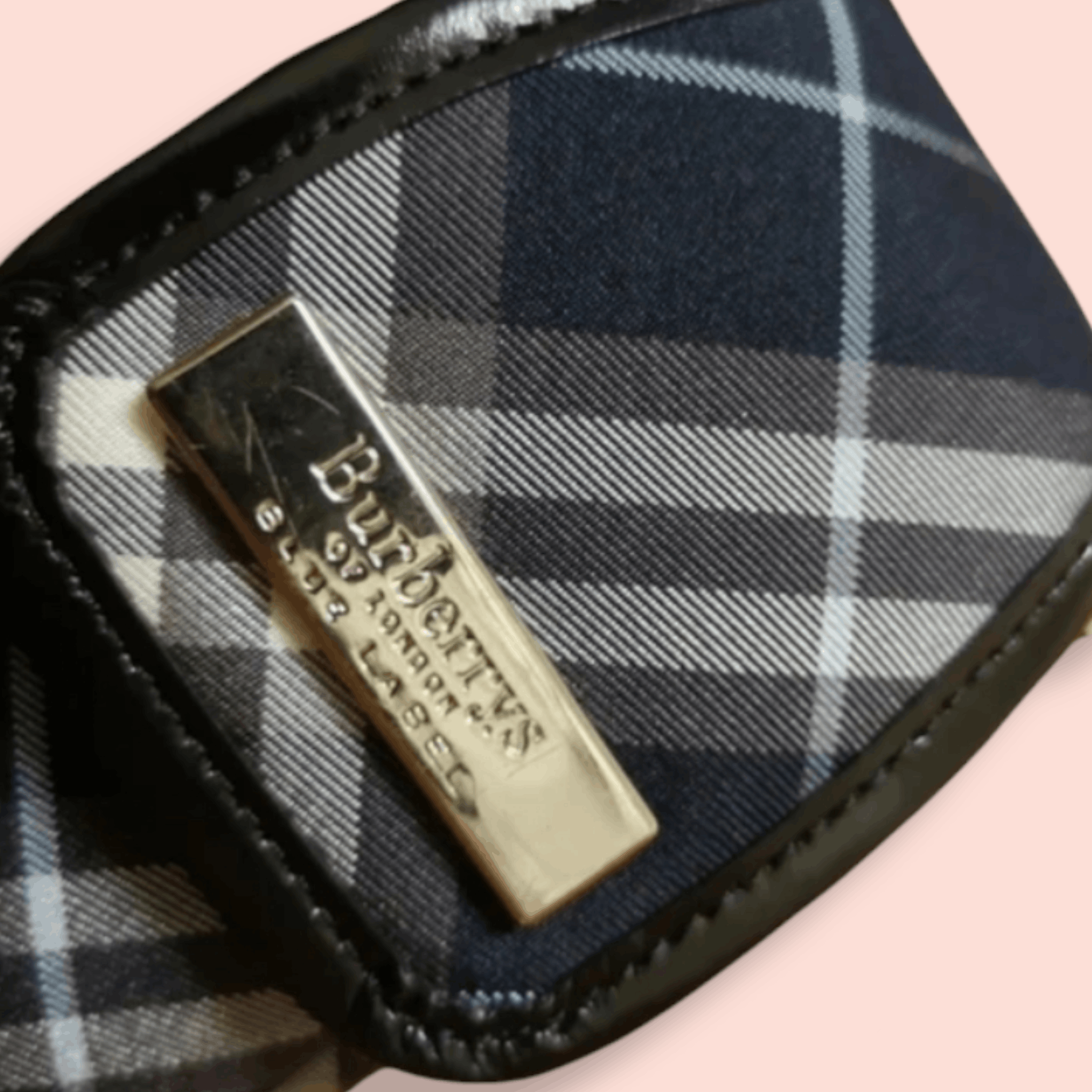 Burberry BURBERRYS BLUE LABEL NOVA CHECK SMALL UTILITY POUCH Size ONE SIZE - 15 Thumbnail