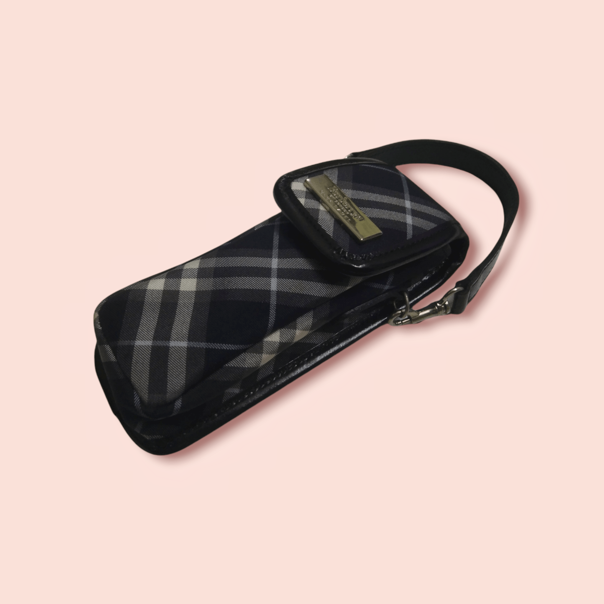 Burberry BURBERRYS BLUE LABEL NOVA CHECK SMALL UTILITY POUCH Size ONE SIZE - 8 Thumbnail