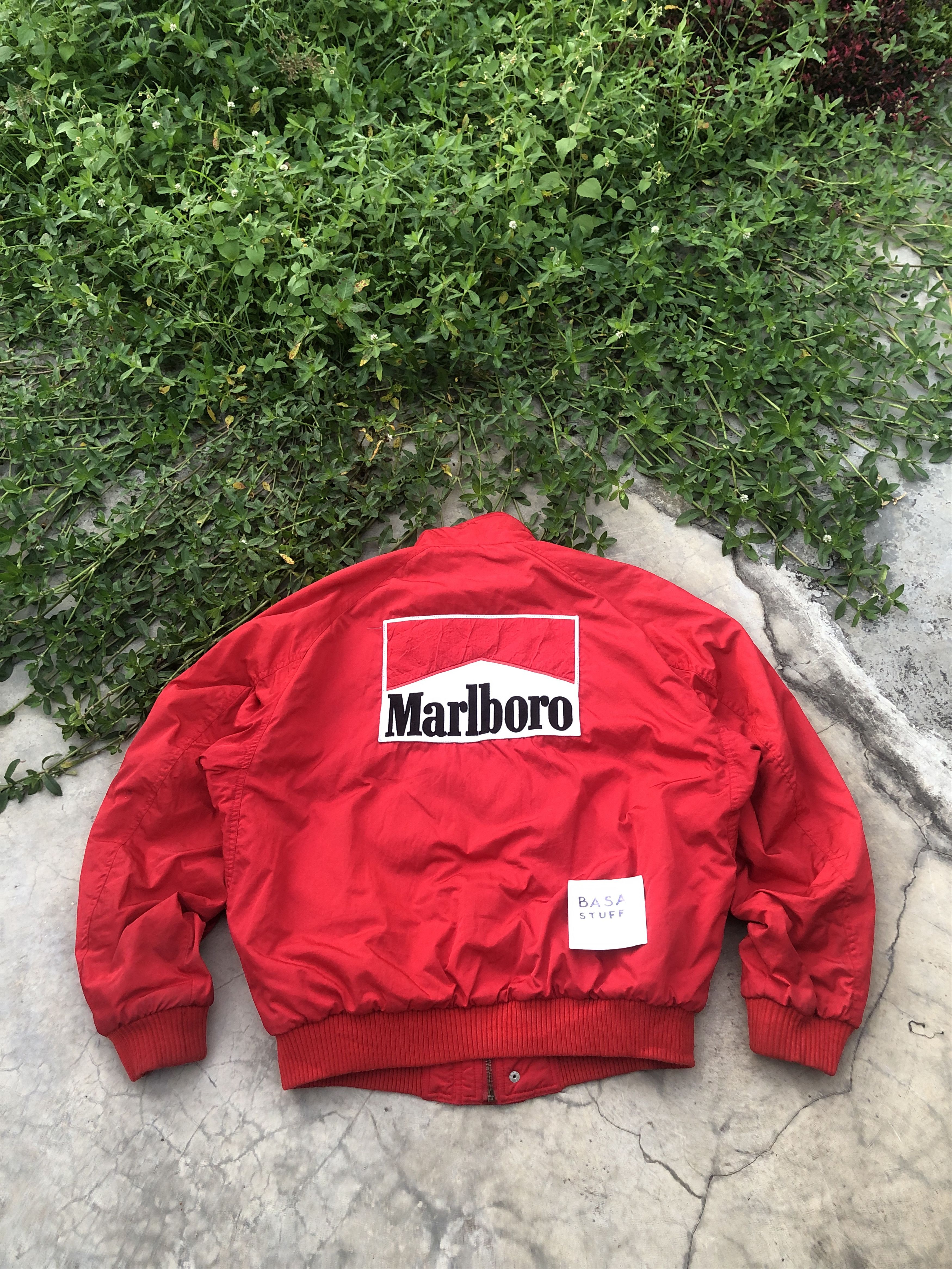 Formula 1 × Marlboro × Marlboro Unlimited Vintage Marlboro Jacket Size US XL / EU 56 / 4 - 2 Thumbnail