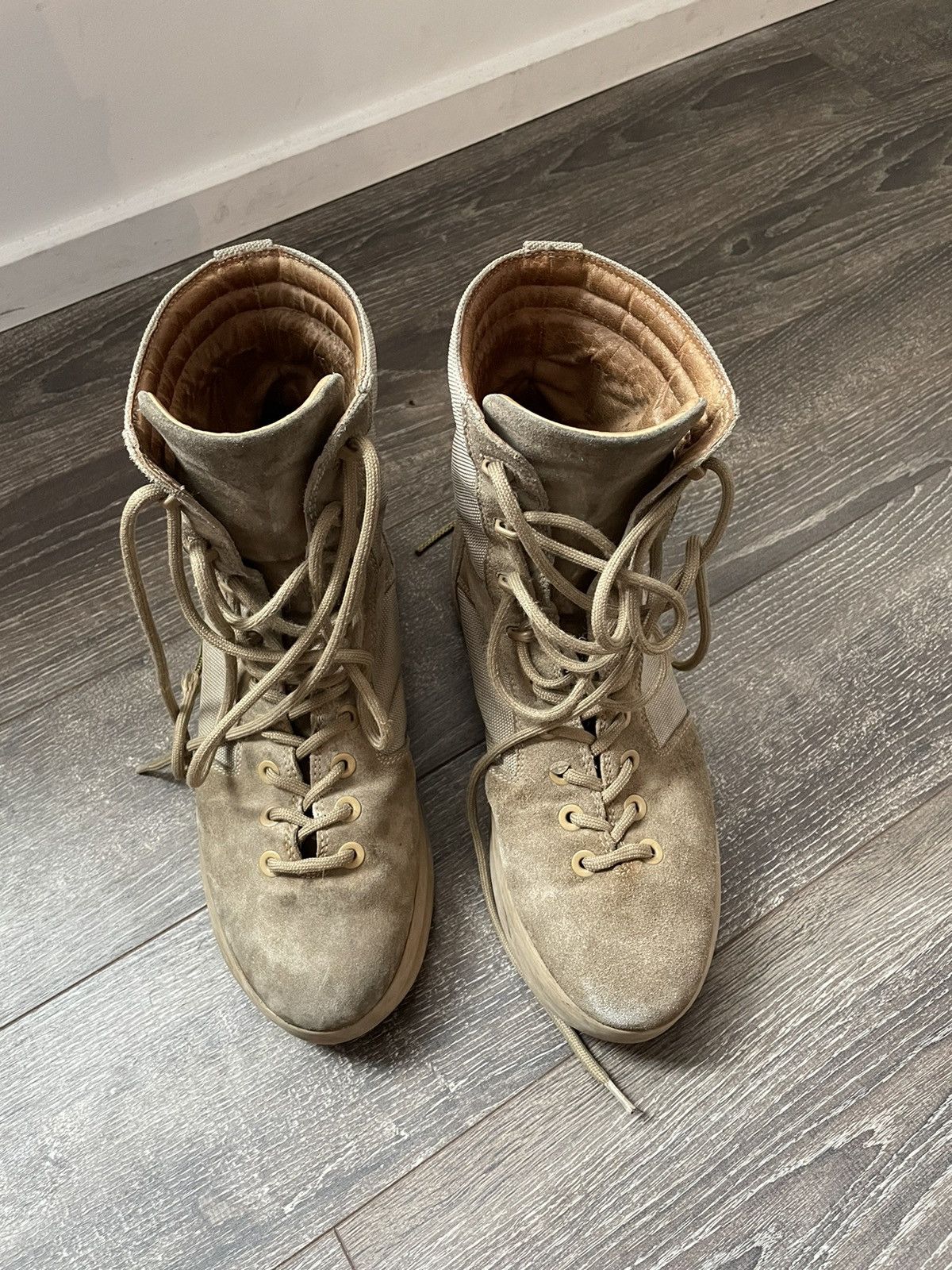 season 3 yeezy boots