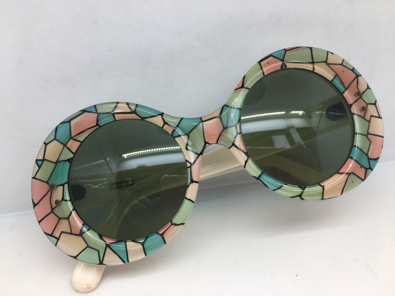 Vintage '68 MOD OP ART GEO by LUMAR U.S.A. COUTURE SUNGLASSES Size ONE SIZE - 1 Thumbnail