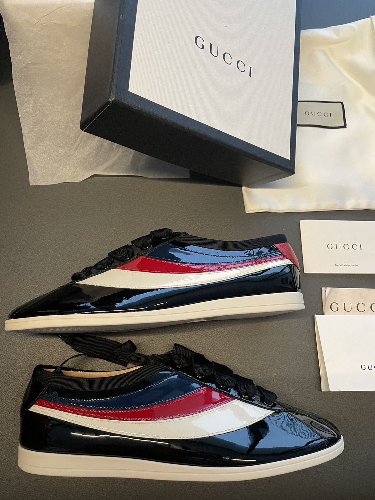 Gucci Runway Brand New Vernice Bee Gucci ACE Leather Sneaker Size US 8 / EU 41 - 17 Thumbnail