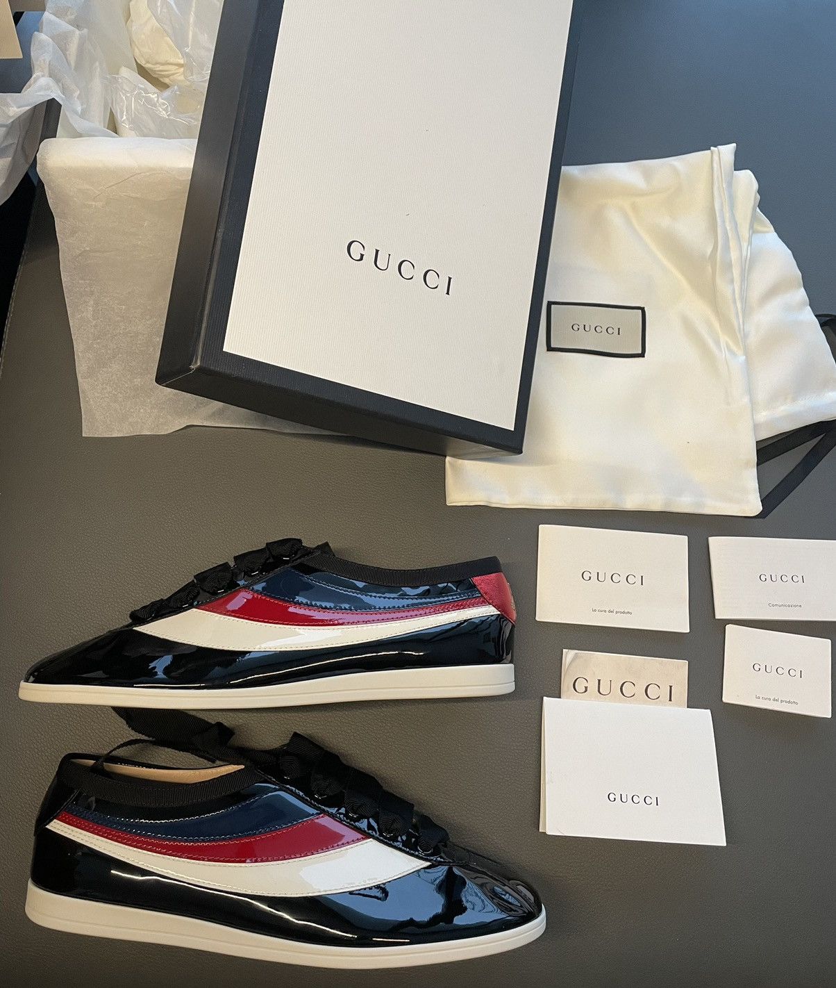 Gucci Runway Brand New Vernice Bee Gucci ACE Leather Sneaker Size US 8 / EU 41 - 1 Thumbnail
