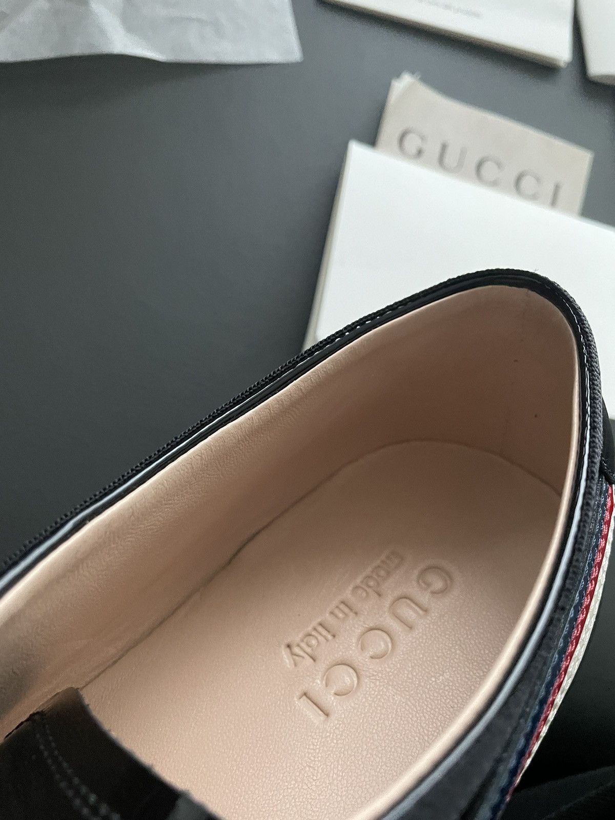 Gucci Runway Brand New Vernice Bee Gucci ACE Leather Sneaker Size US 8 / EU 41 - 11 Thumbnail