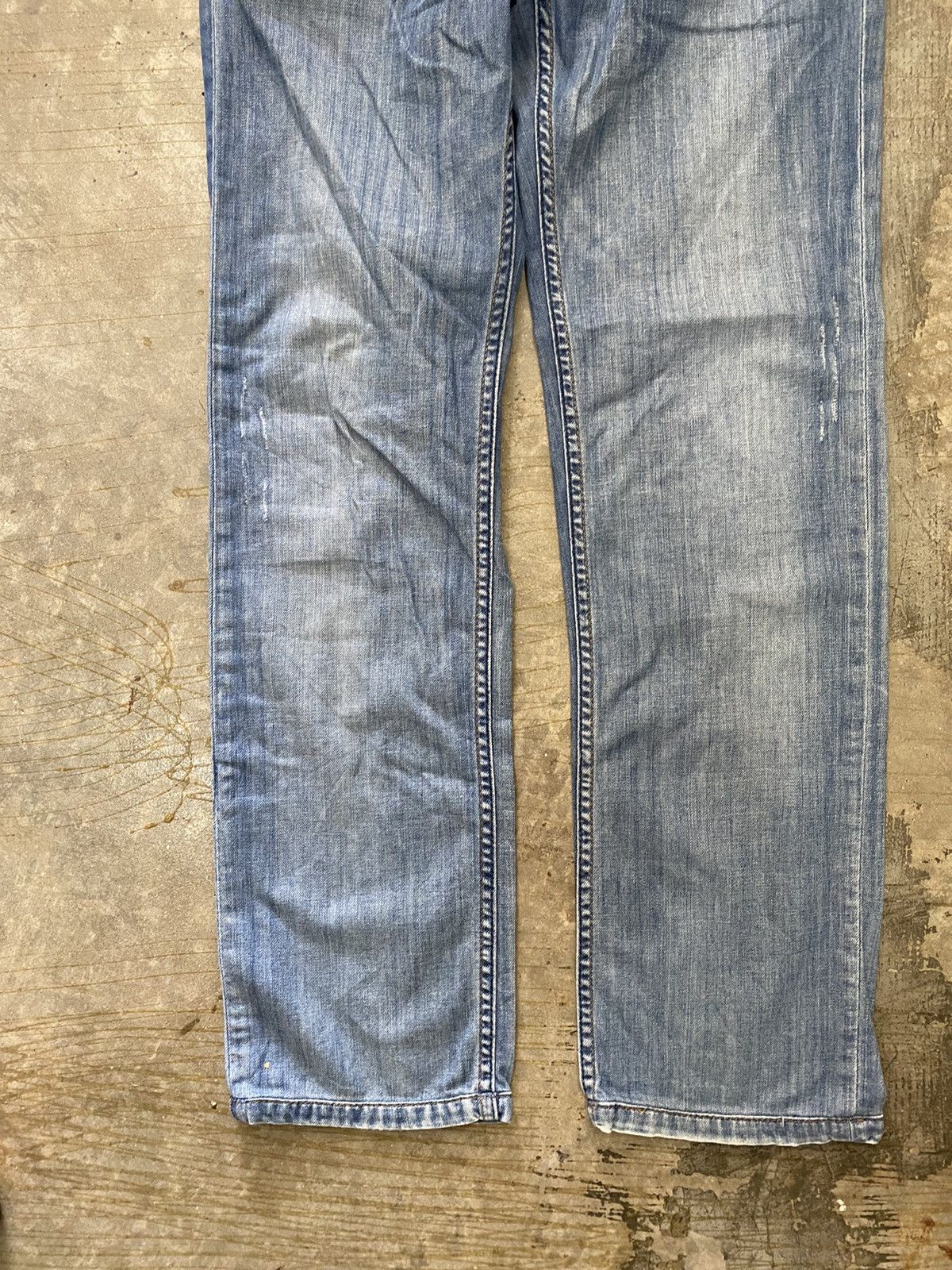 Dolce & Gabbana Dolce & Gabbana light wash denim Size US 30 / EU 46 - 4 Thumbnail