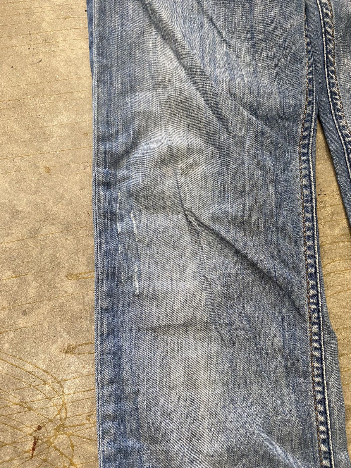 Dolce & Gabbana Dolce & Gabbana light wash denim Size US 30 / EU 46 - 5 Thumbnail