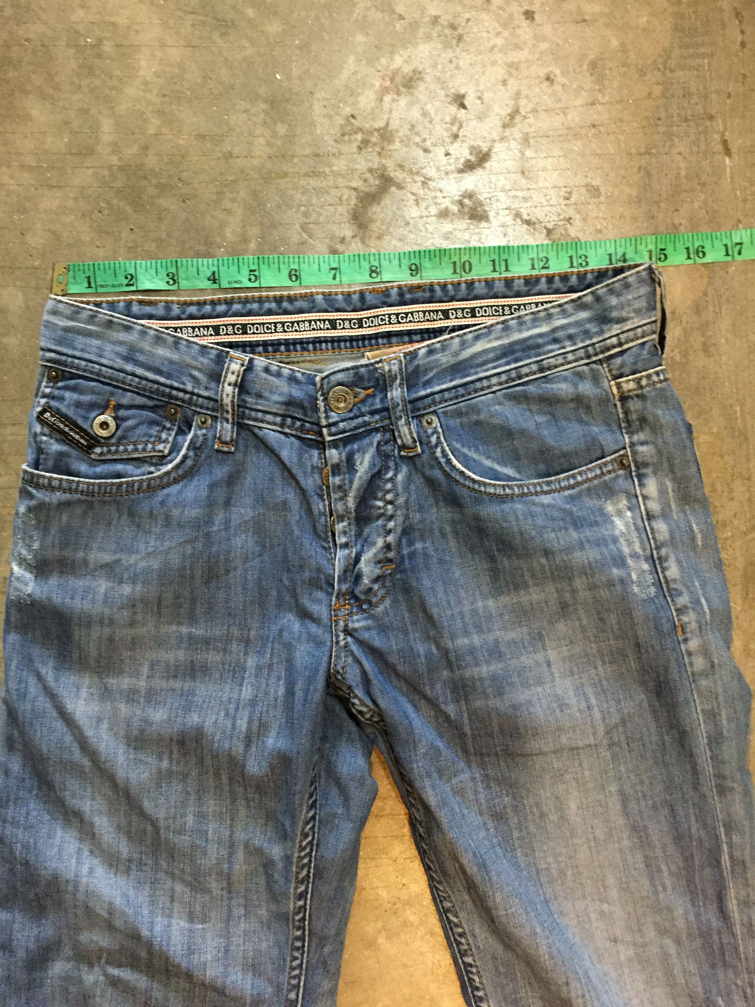 Dolce & Gabbana Dolce & Gabbana light wash denim Size US 30 / EU 46 - 14 Thumbnail