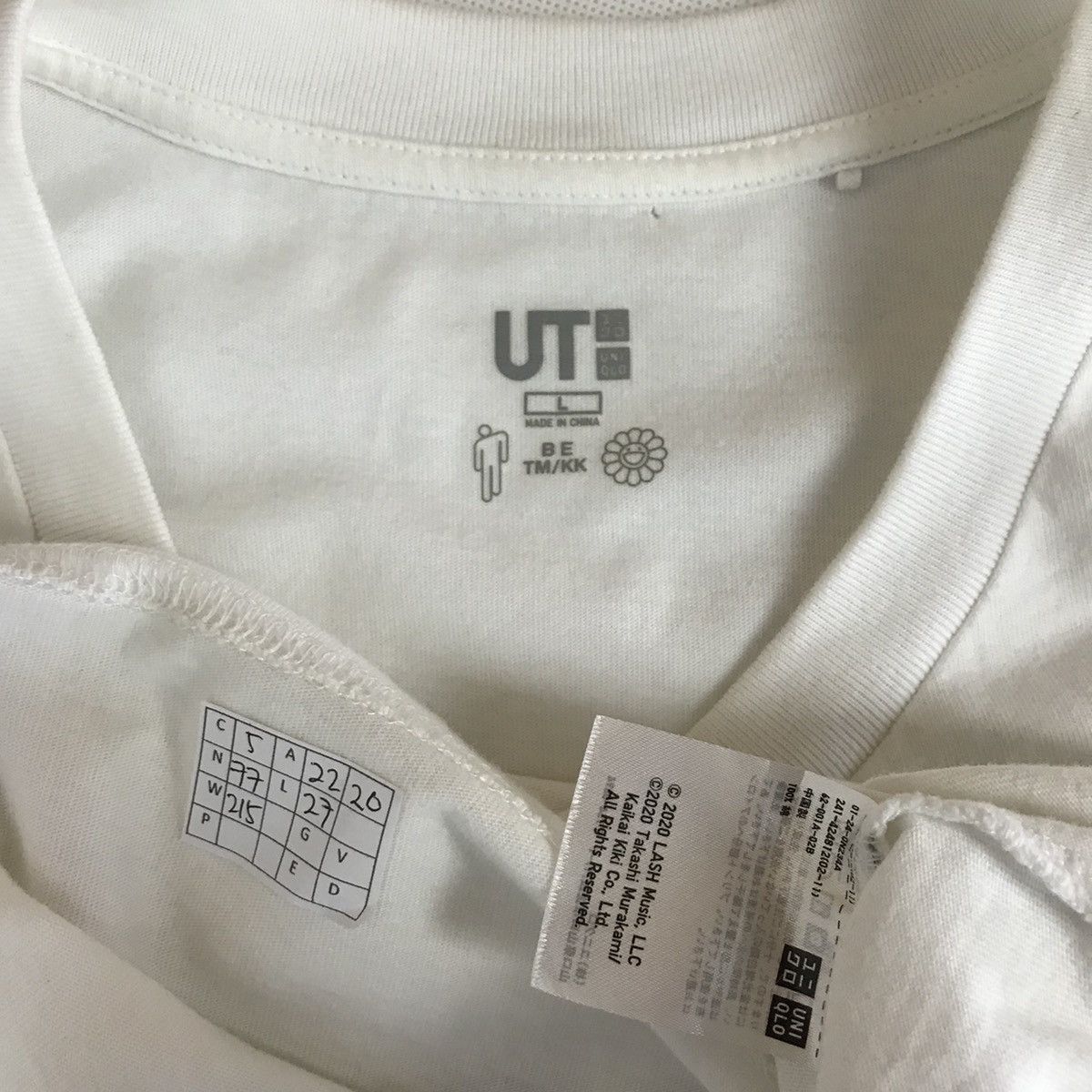 Billie Eilish 💣Vtg BILLIE EILISH x TAKASHI MURAKAMI Turtle Style Tshirt Size US L / EU 52-54 / 3 - 4 Thumbnail