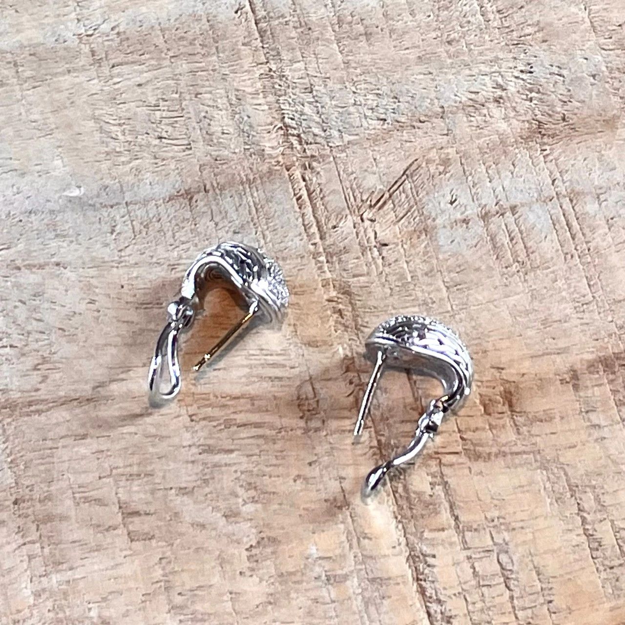 John Hardy John Hardy Silver Classic Chain Shrimp Diamond Earrings Size ONE SIZE - 5 Thumbnail