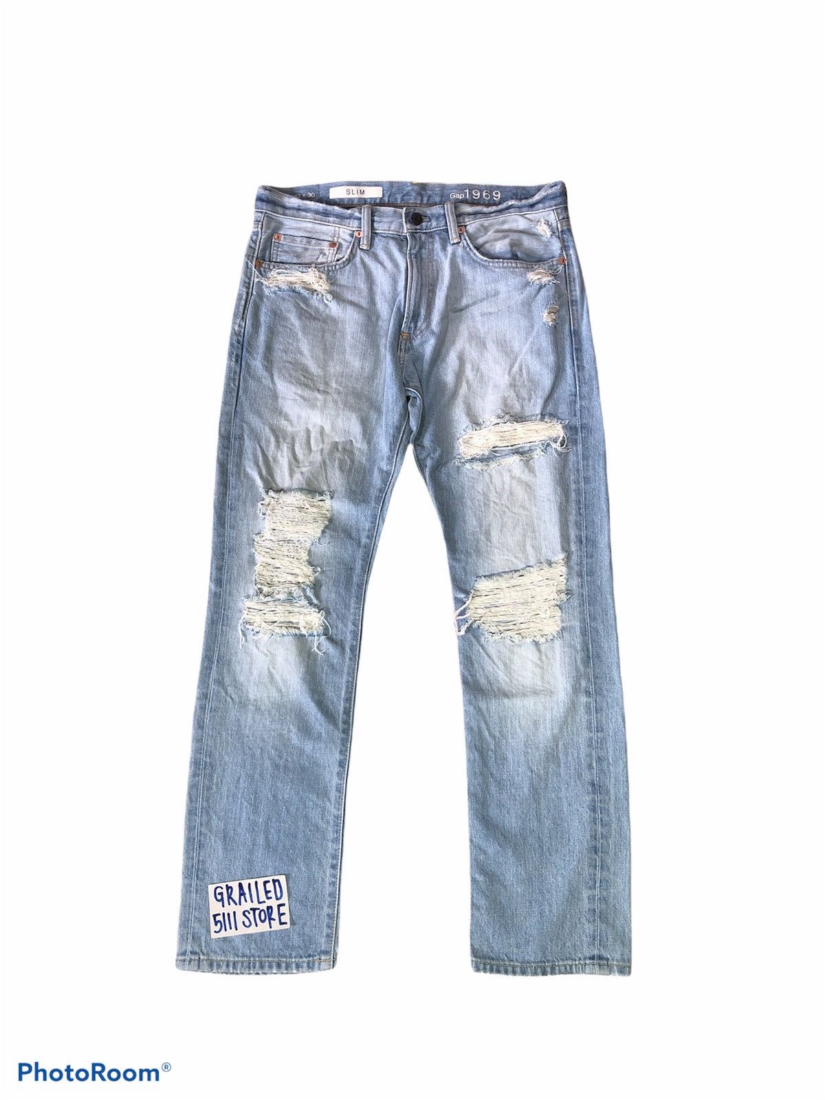 Gap 🔥GAP🔥Distressed Denim Slim Size US 33 - 1 Thumbnail
