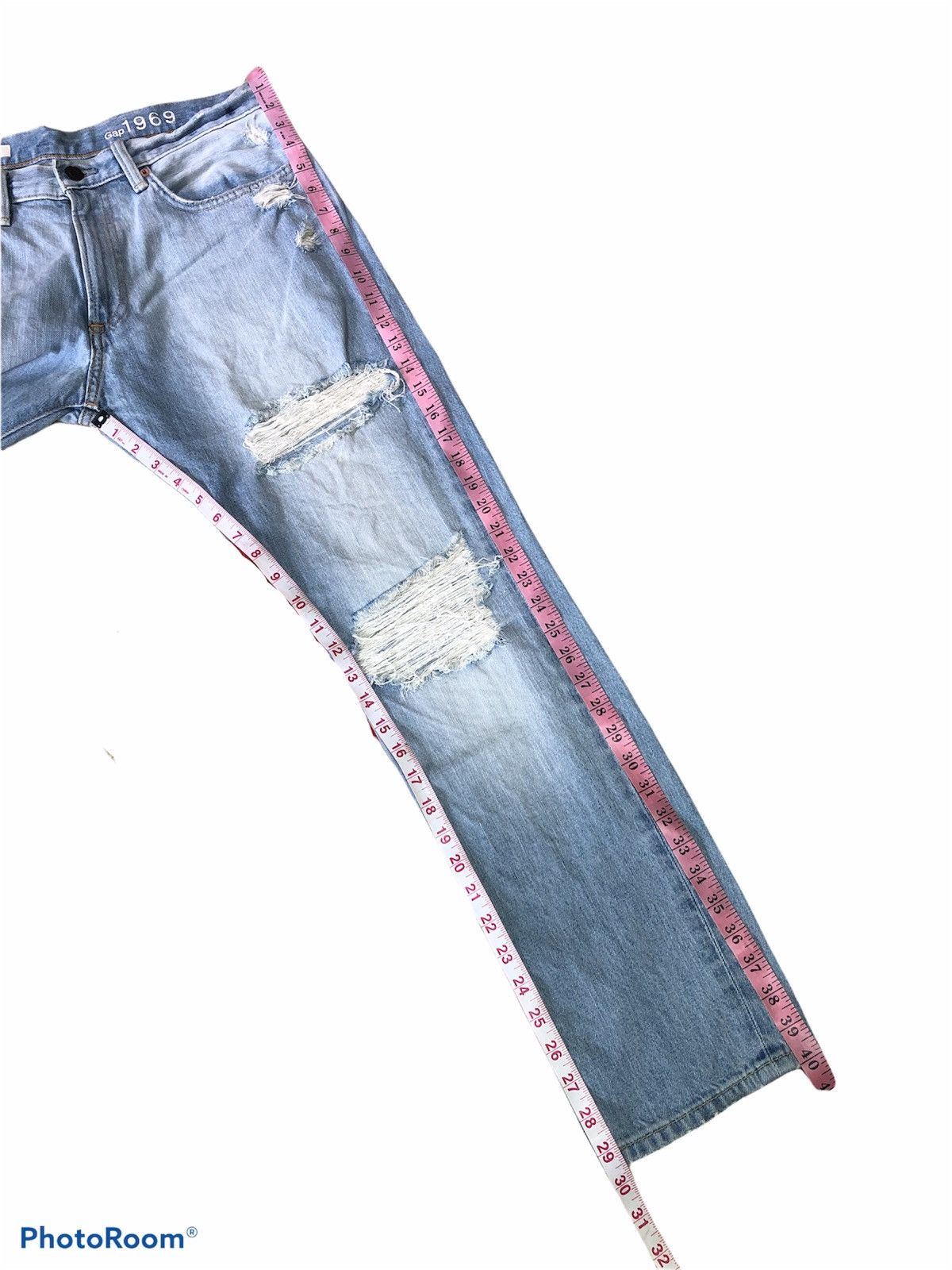 Gap 🔥GAP🔥Distressed Denim Slim Size US 33 - 9 Thumbnail