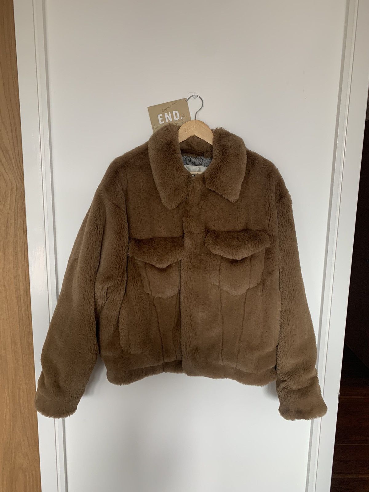 Acne Studios Acne Studios – Boxy Faux Fur Jacket Beige Size US M / EU 48-50 / 2 - 1 Thumbnail