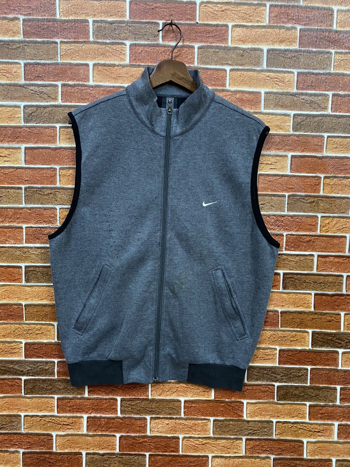 Nike × Vintage Vintage Nike Golf Vest Size US M / EU 48-50 / 2 - 1 Thumbnail