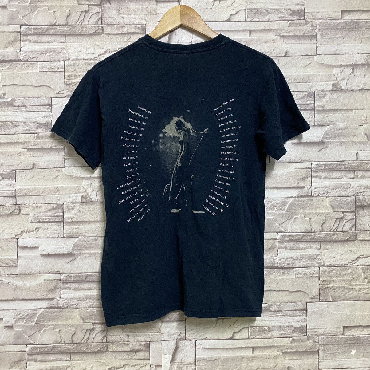 Band Tees Taylor Swift 2018 World Tour Shirt Size US S / EU 44-46 / 1 - 5 Thumbnail