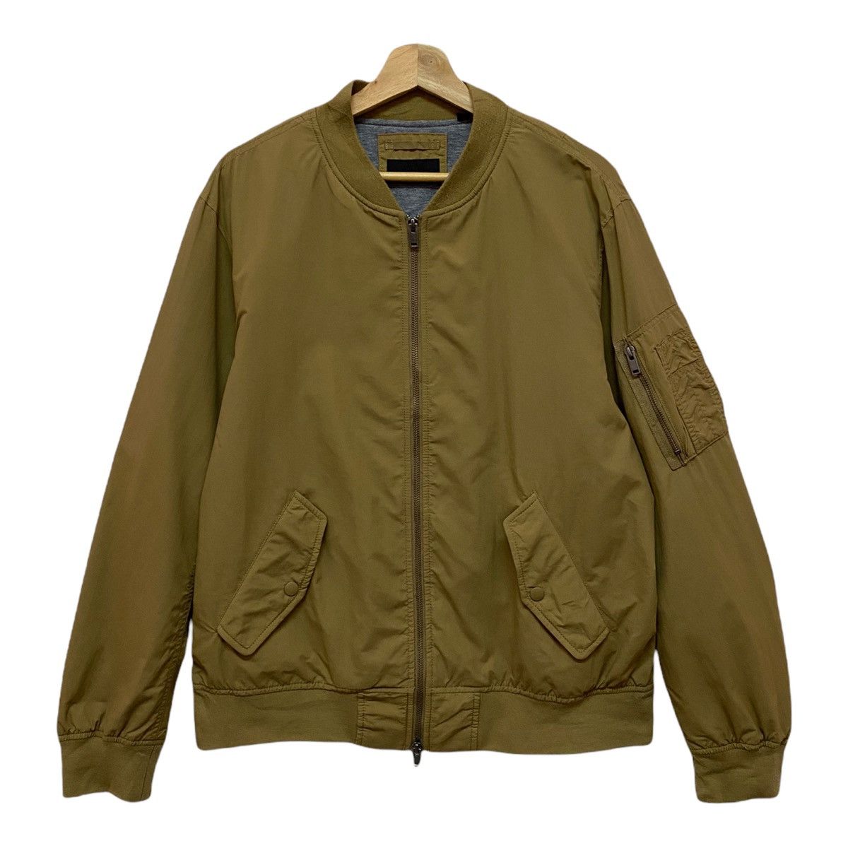 Uniqlo RARE🔥UNIQLO MA-1 GOLD FLIGHT BOMBER JACKET Size US M / EU 48-50 / 2 - 1 Thumbnail