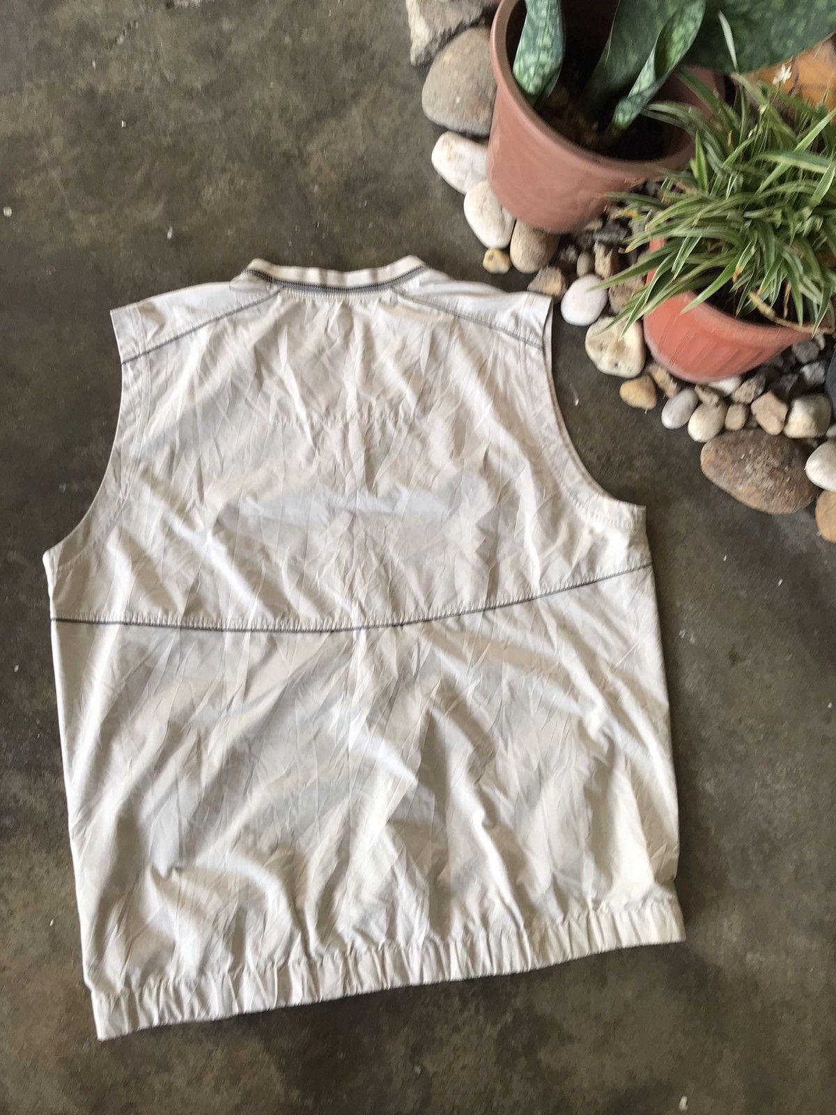 Nike VINTAGE NIKE Golf Light Vest V Neck 🔥 Size US XL / EU 56 / 4 - 8 Thumbnail