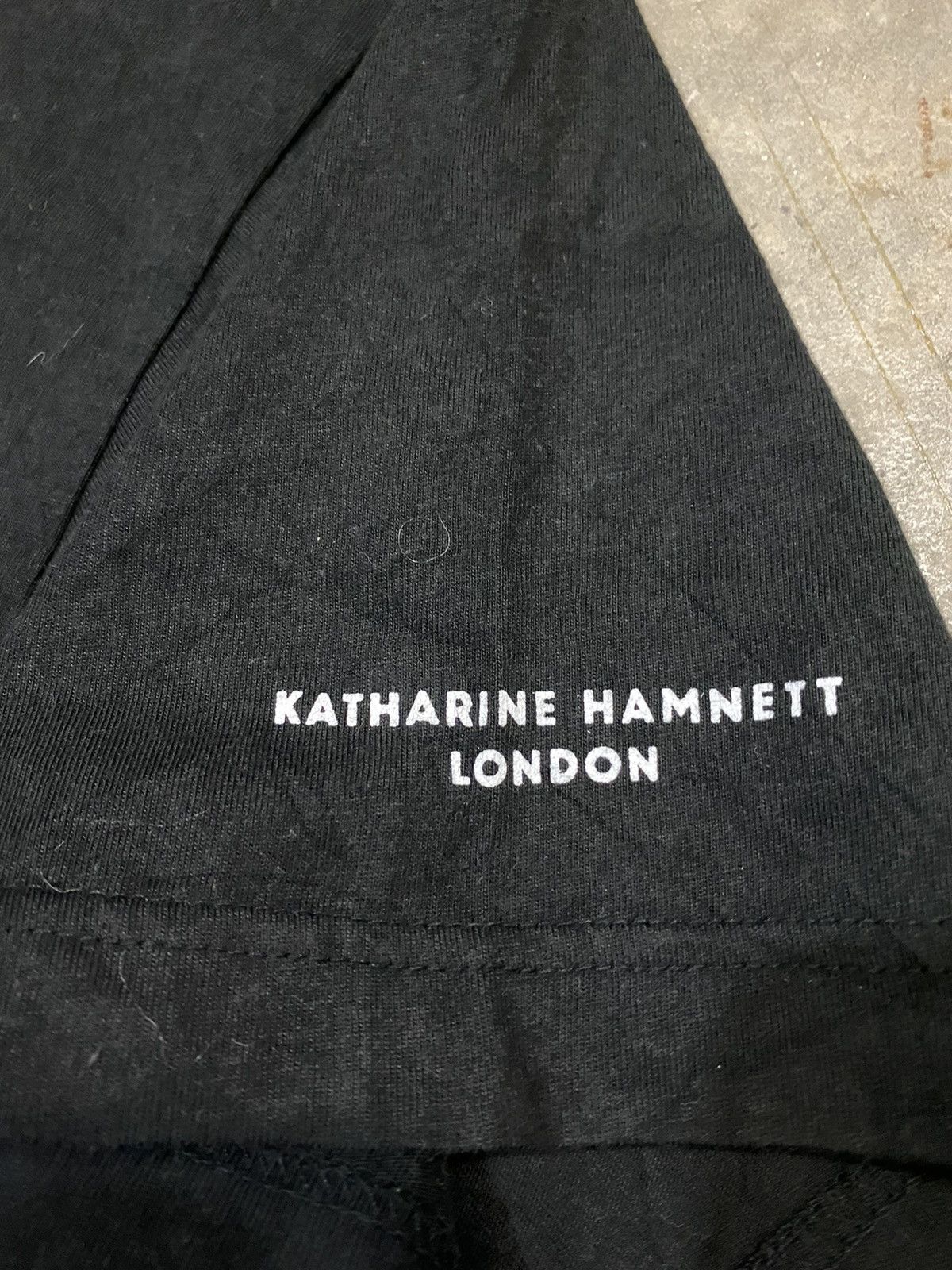 Katharine Hamnett London Vtg Logo tee Size US L / EU 52-54 / 3 - 5 Thumbnail