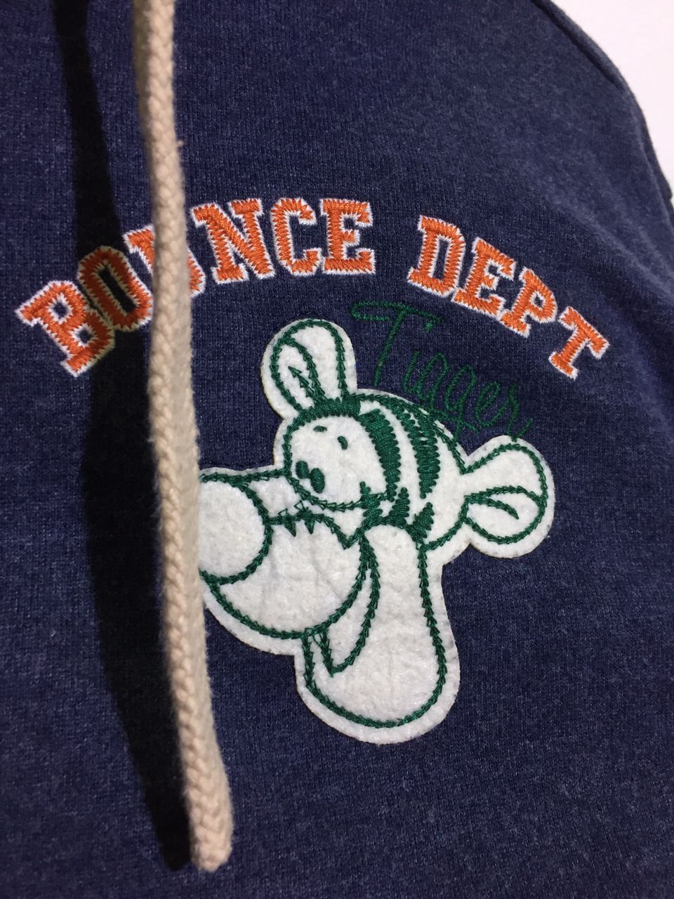 Disney Pooh Tigger Embroided Hoodie Zipper Sweatshirt