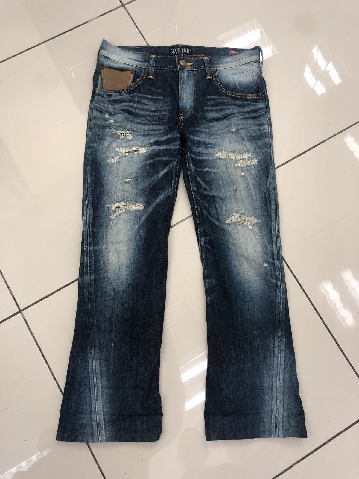 Edwin × Seditionaries Distressed Denim sashiko boro Brand EDWIN BLUE TRIP Size US 34 / EU 50 - 1 Thumbnail