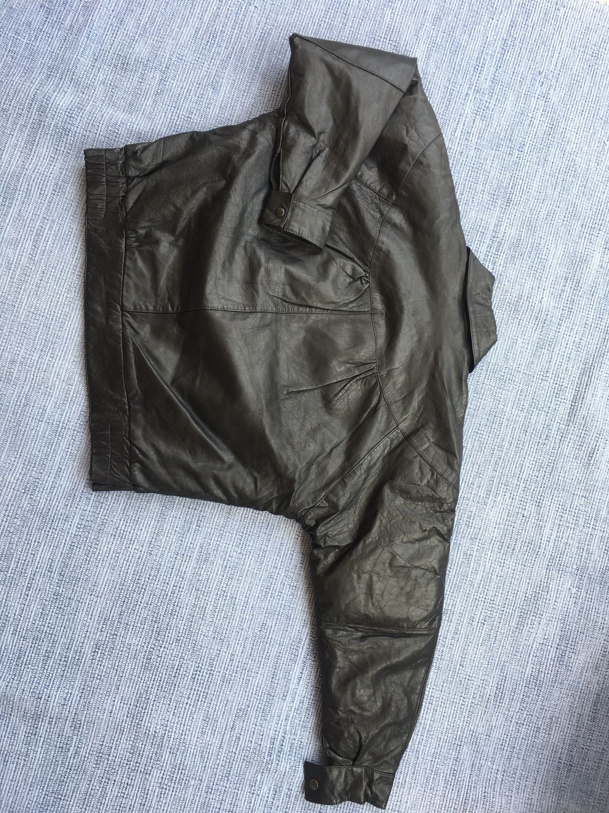 Vintage black leather jacket Size US M / EU 48-50 / 2 - 4 Thumbnail